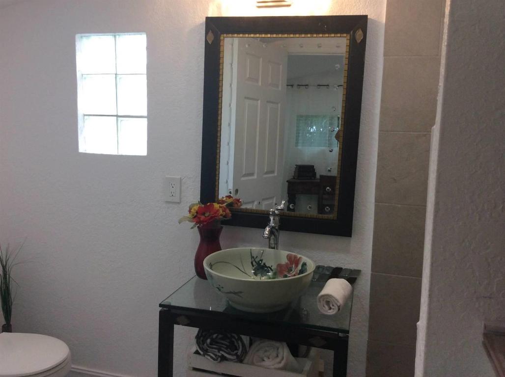 WESTWOOD PARK SEC 2 - Residential Lease