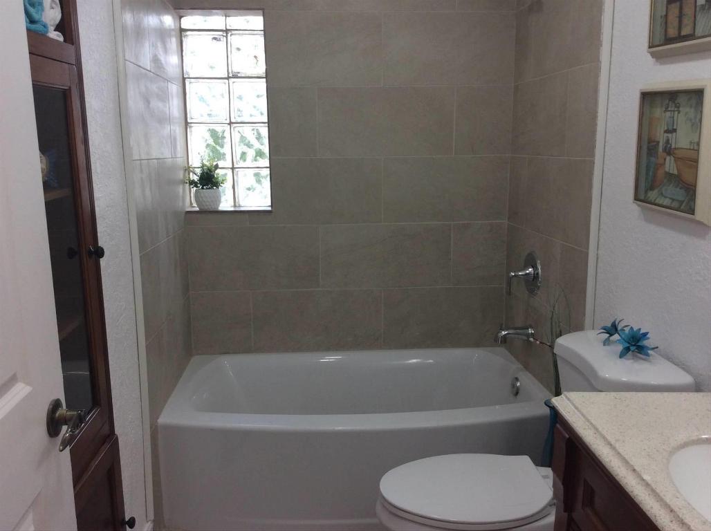 WESTWOOD PARK SEC 2 - Residential Lease