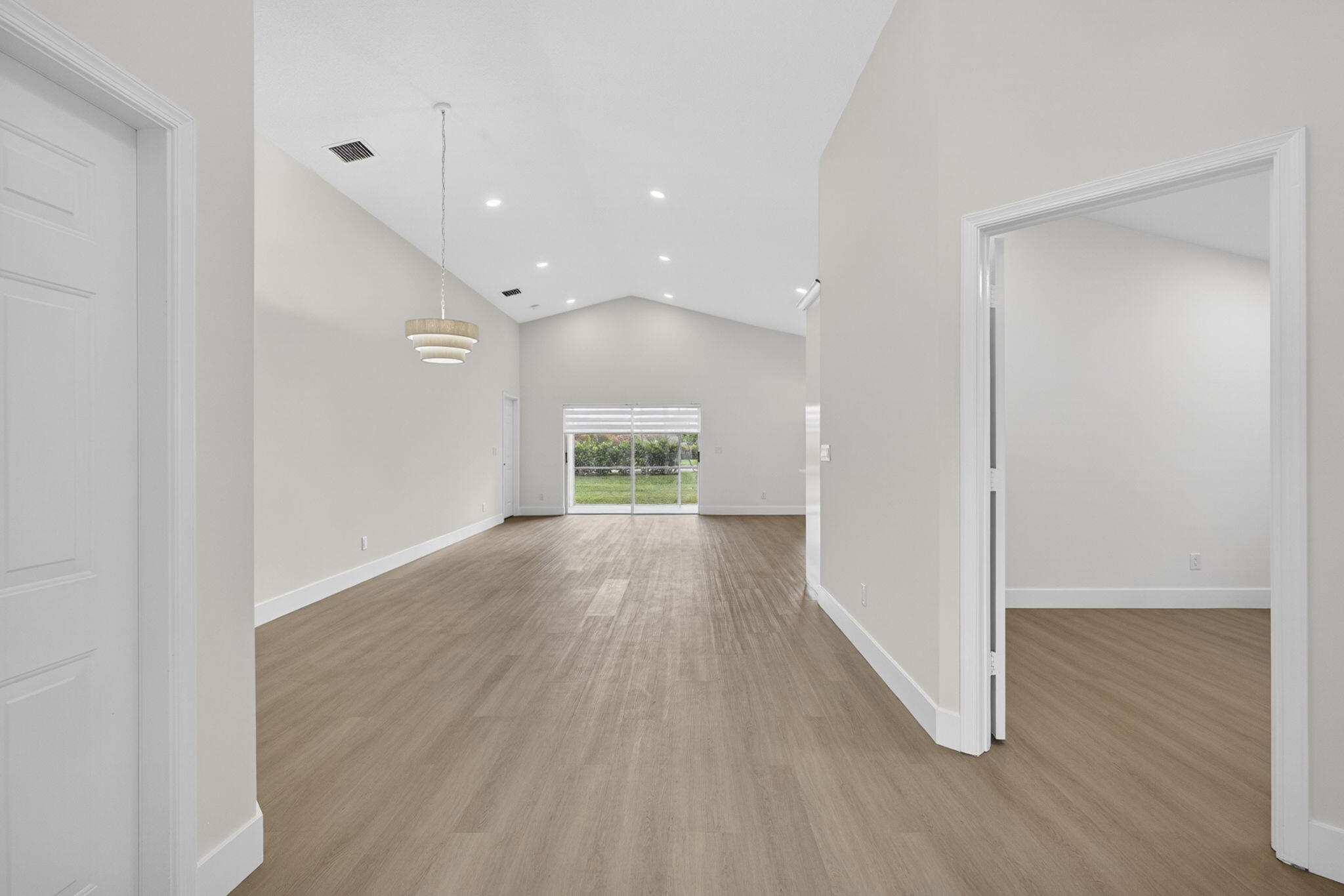 1599 Oak Berry Circle