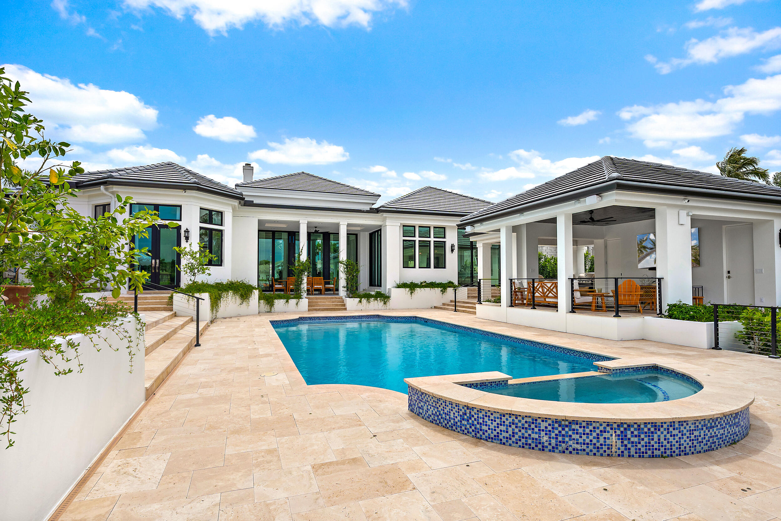 Admirals Cove - Residential