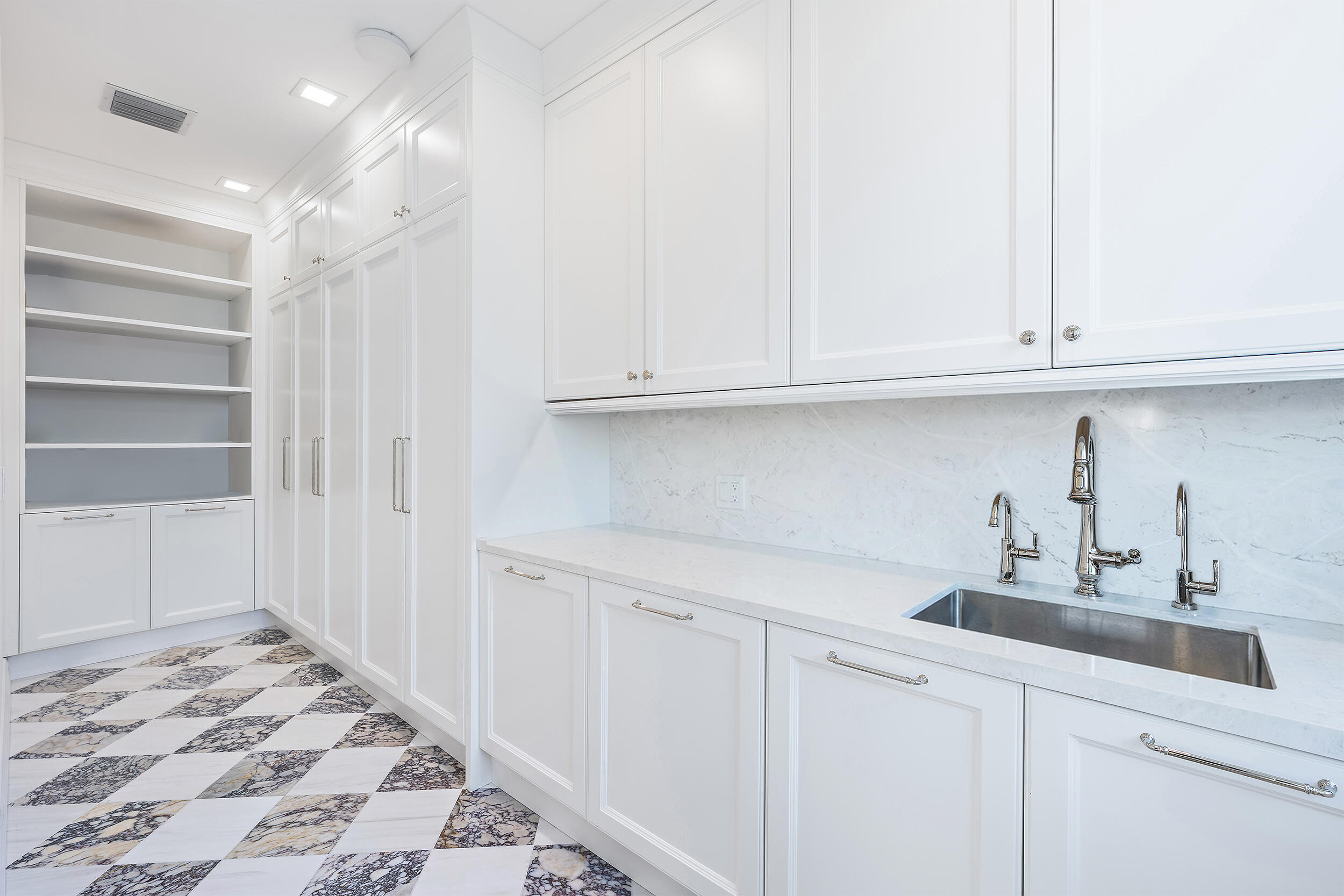 Admirals Cove - Residential