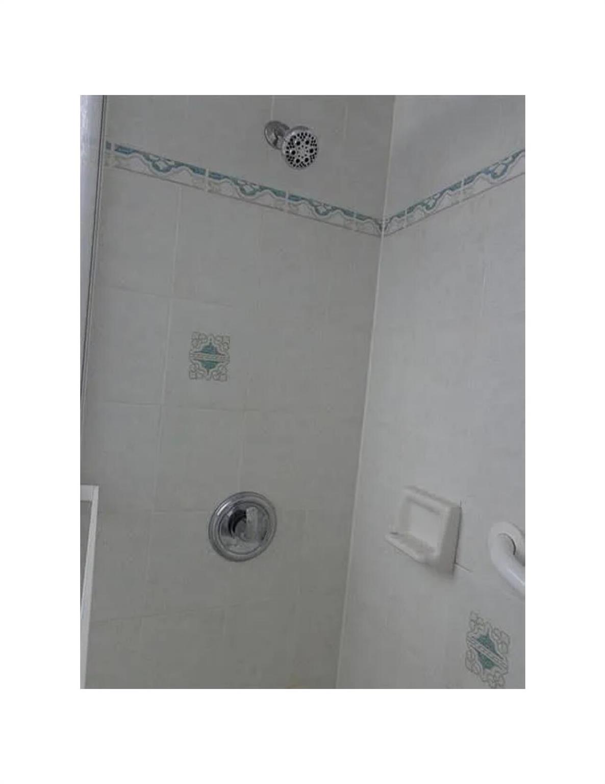 PINE RIDGE IV CONDO - Residential Lease