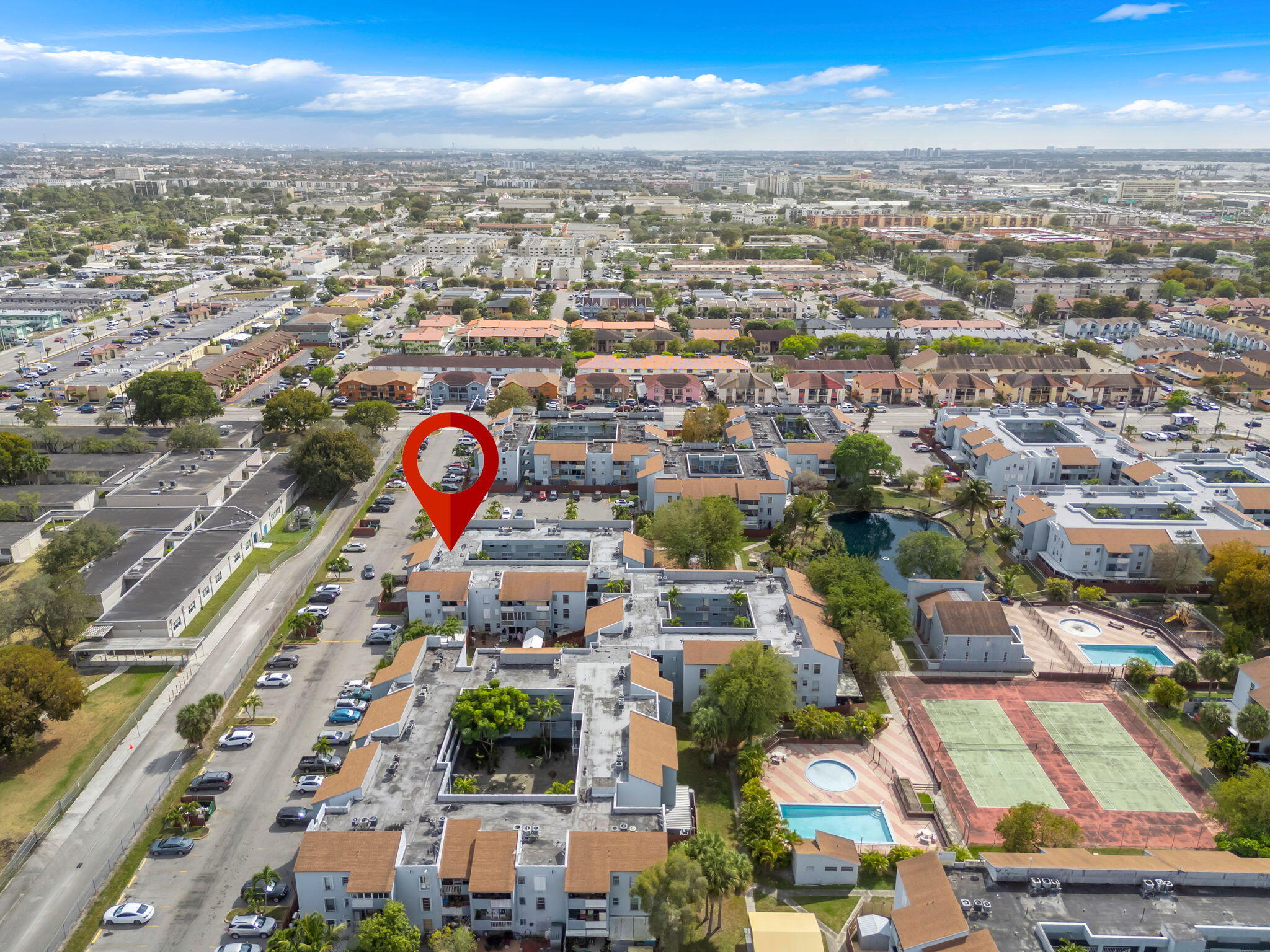 LOS SUENOS CONDO - Residential