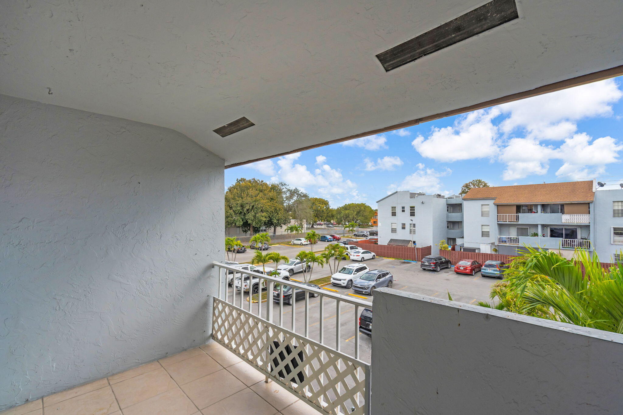 LOS SUENOS CONDO - Residential