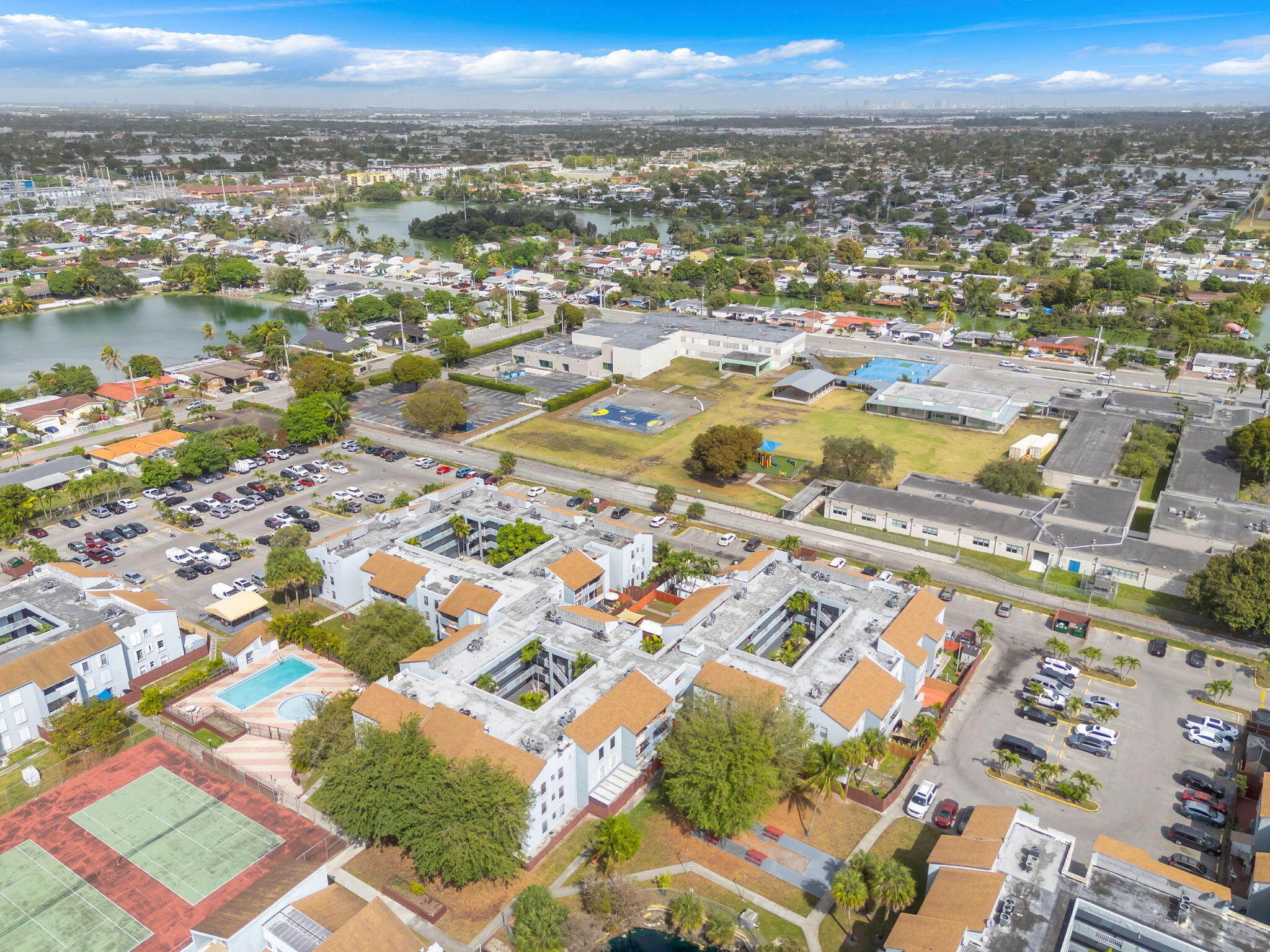 LOS SUENOS CONDO - Residential
