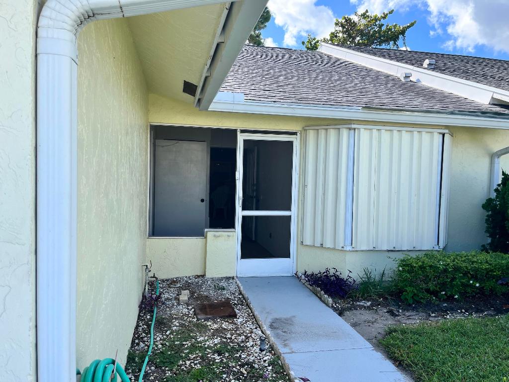 11170 SE Sea Pines Circle