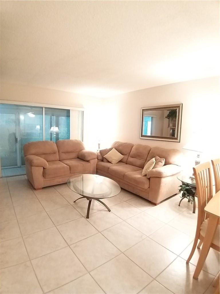 Very large 1/1.5 in a great nieghborhood. Updated big full kitchen with granite tops. Full Furnished and ready to move in. Rent includes water/trash/pest control/heated pool/gym and more!!!! Glassed in porch to be used as work/office space. Private door from porch to the pool area.
Association features 3 heated pools, Gym, BBQ areas, huge private park with bike/hike lanes and more.
