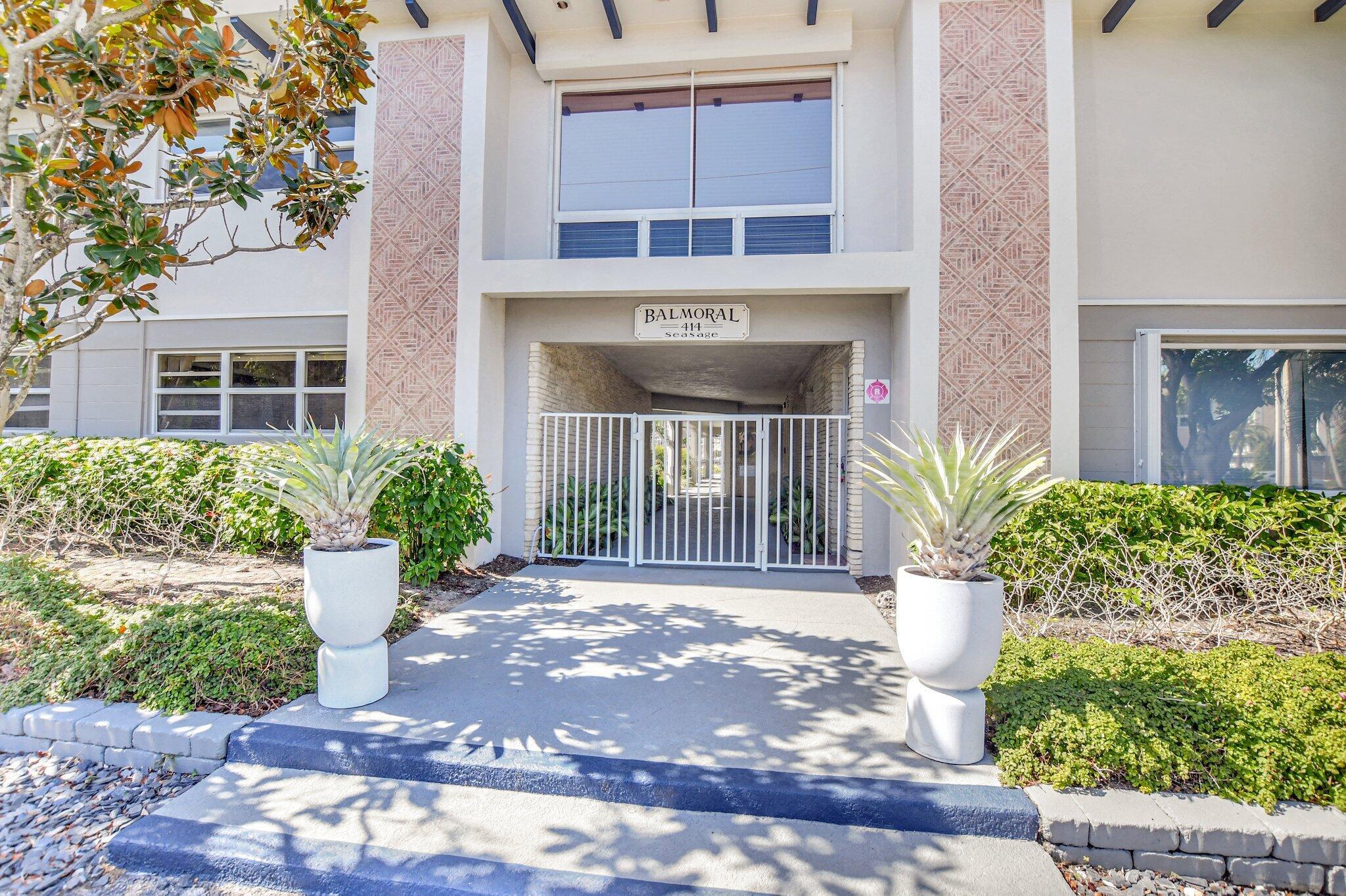 BALMORAL CONDO - Residential Lease