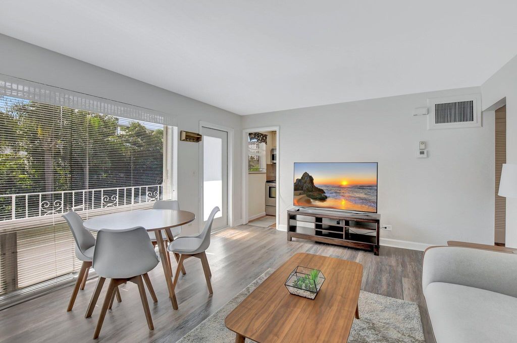 Photo of 414 Seasage Drive #6, Delray Beach, FL 33483 (MLS # R11130696)