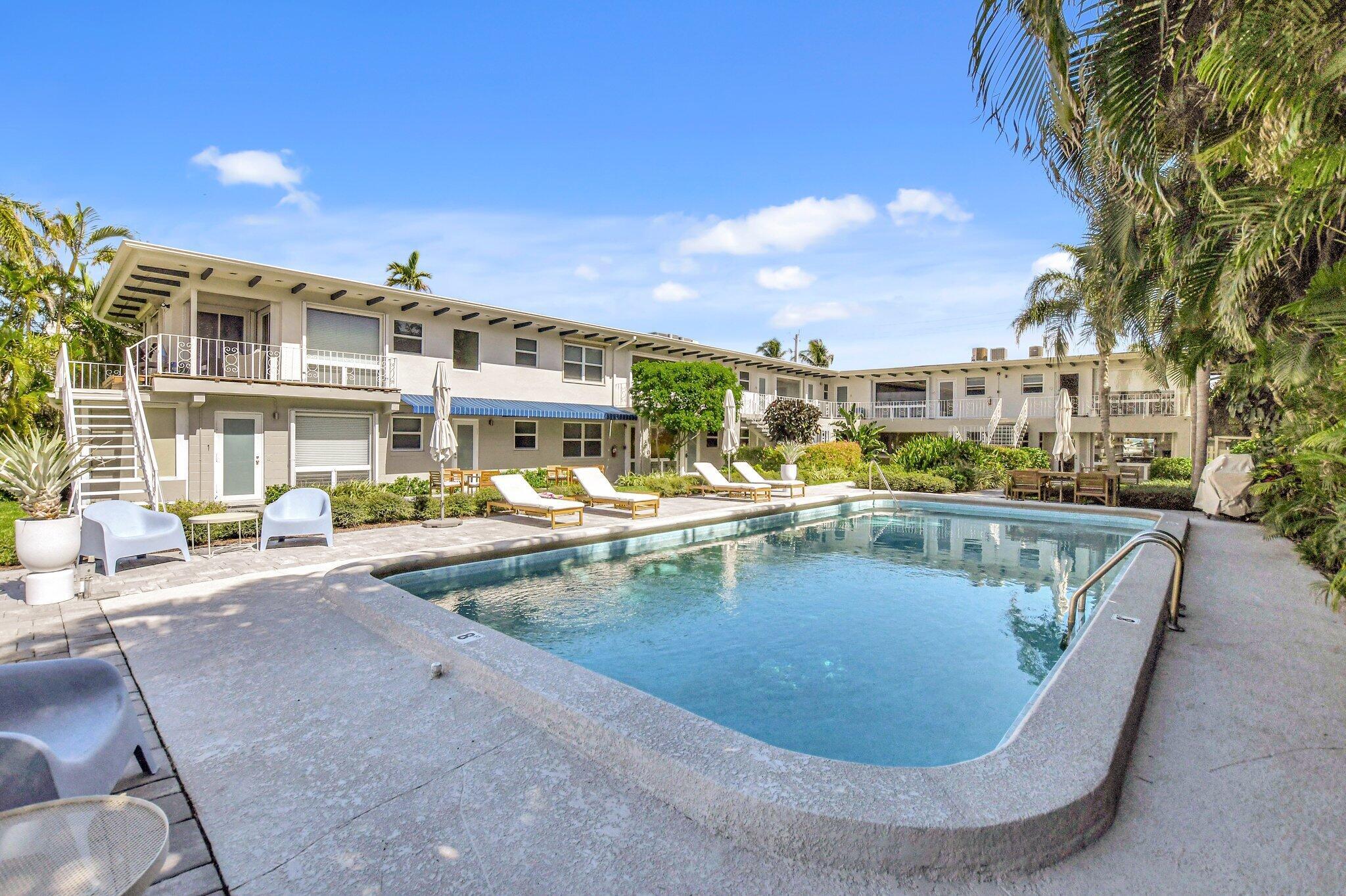 BALMORAL CONDO - Residential Lease