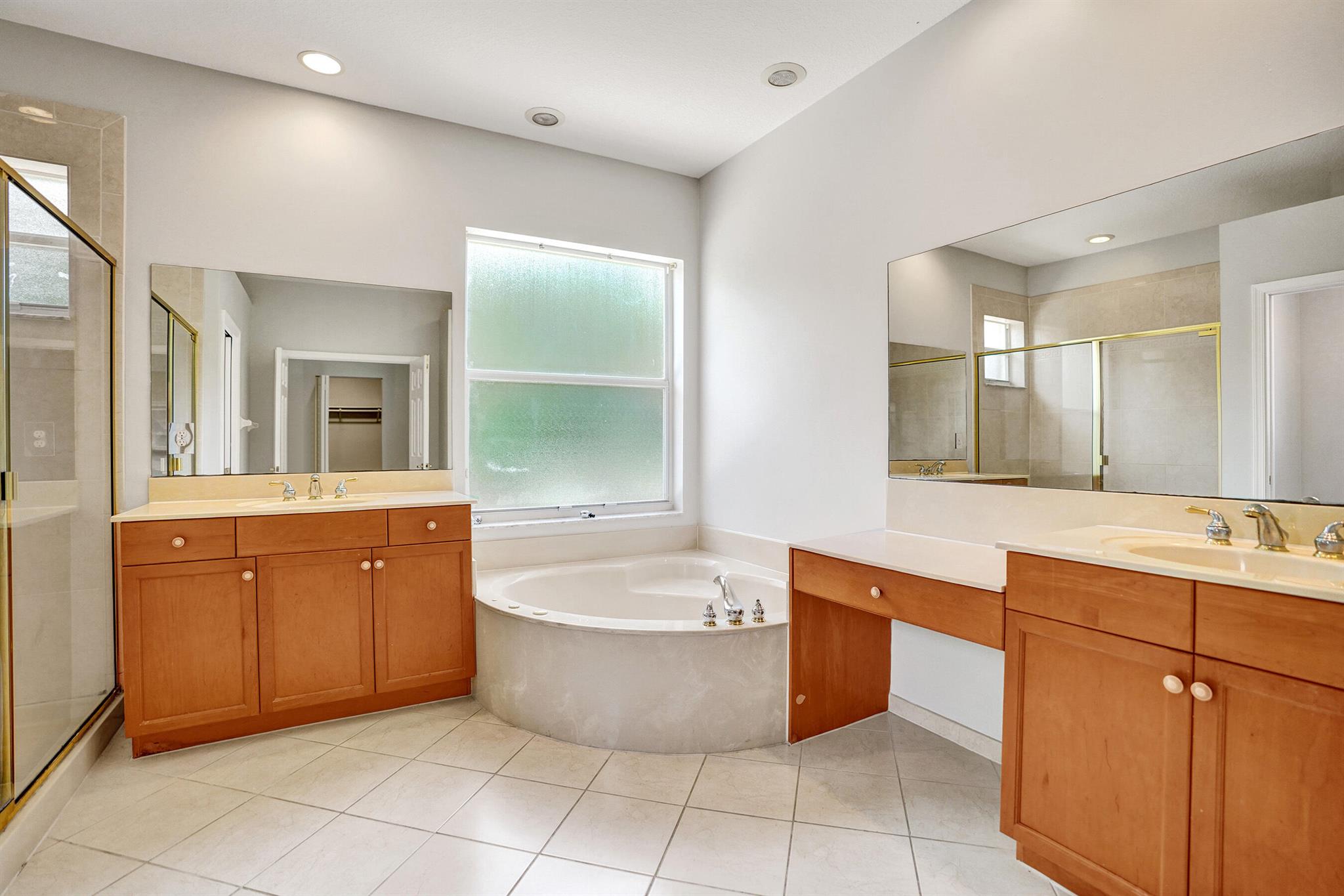 Olympia - Residential Lease