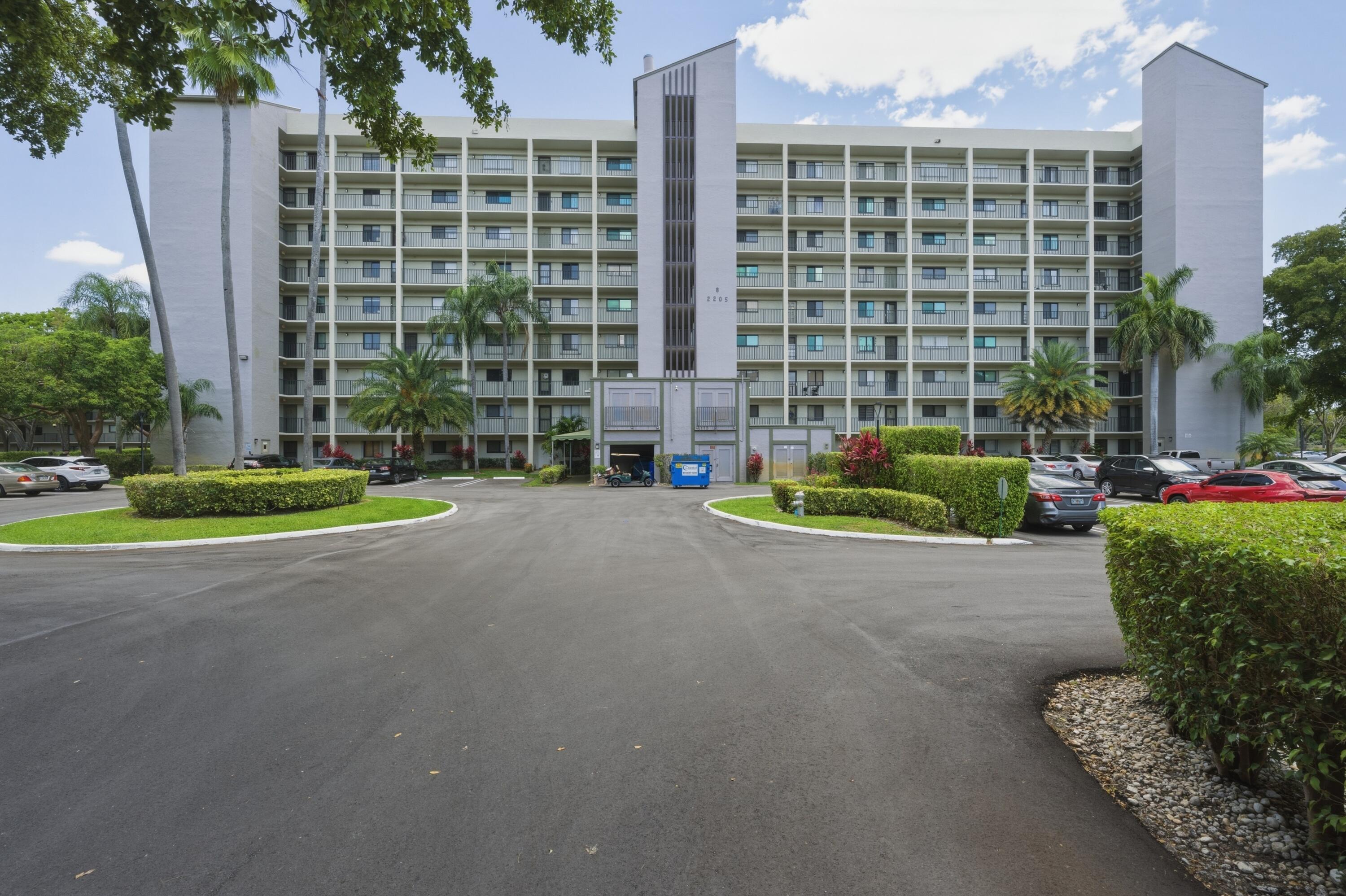 CYPRESS BEND CONDOMINIUM III - Residential