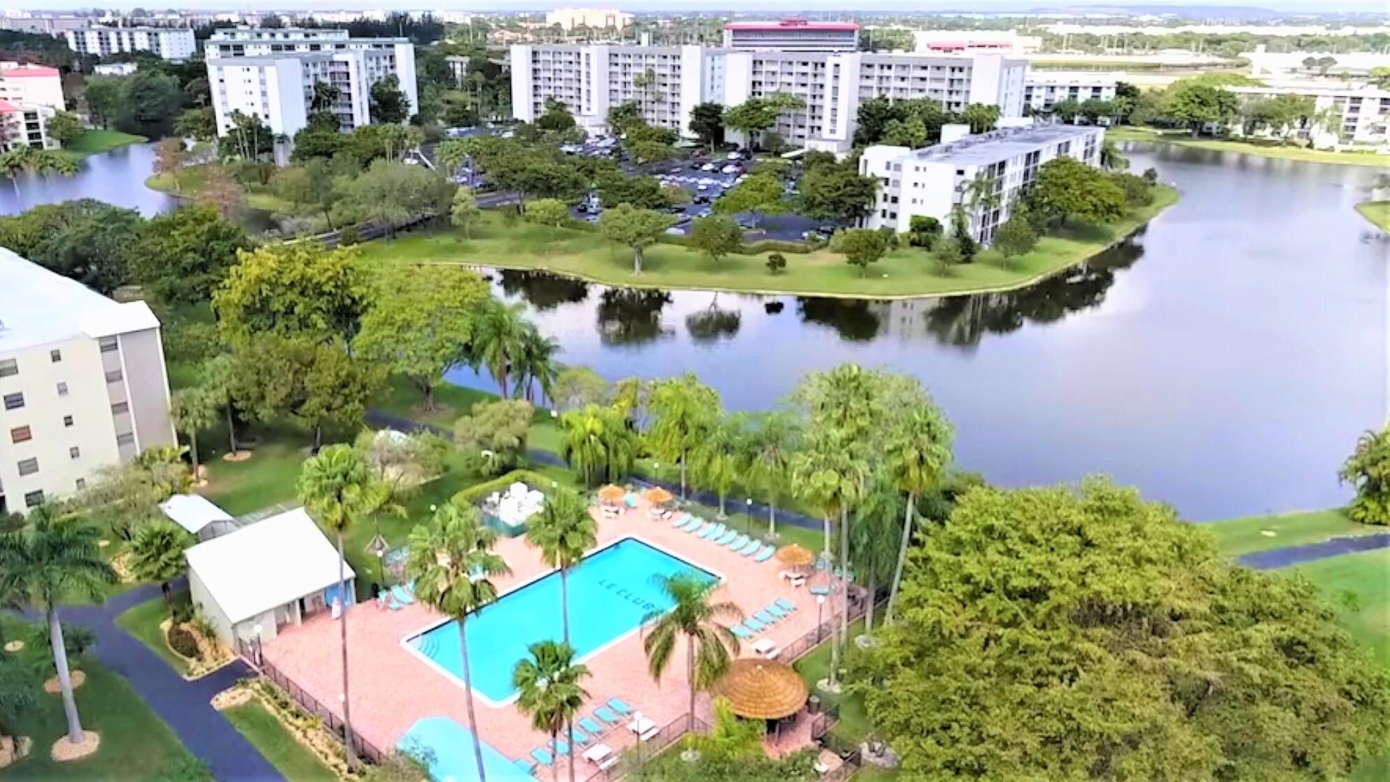 CYPRESS BEND CONDOMINIUM III - Residential