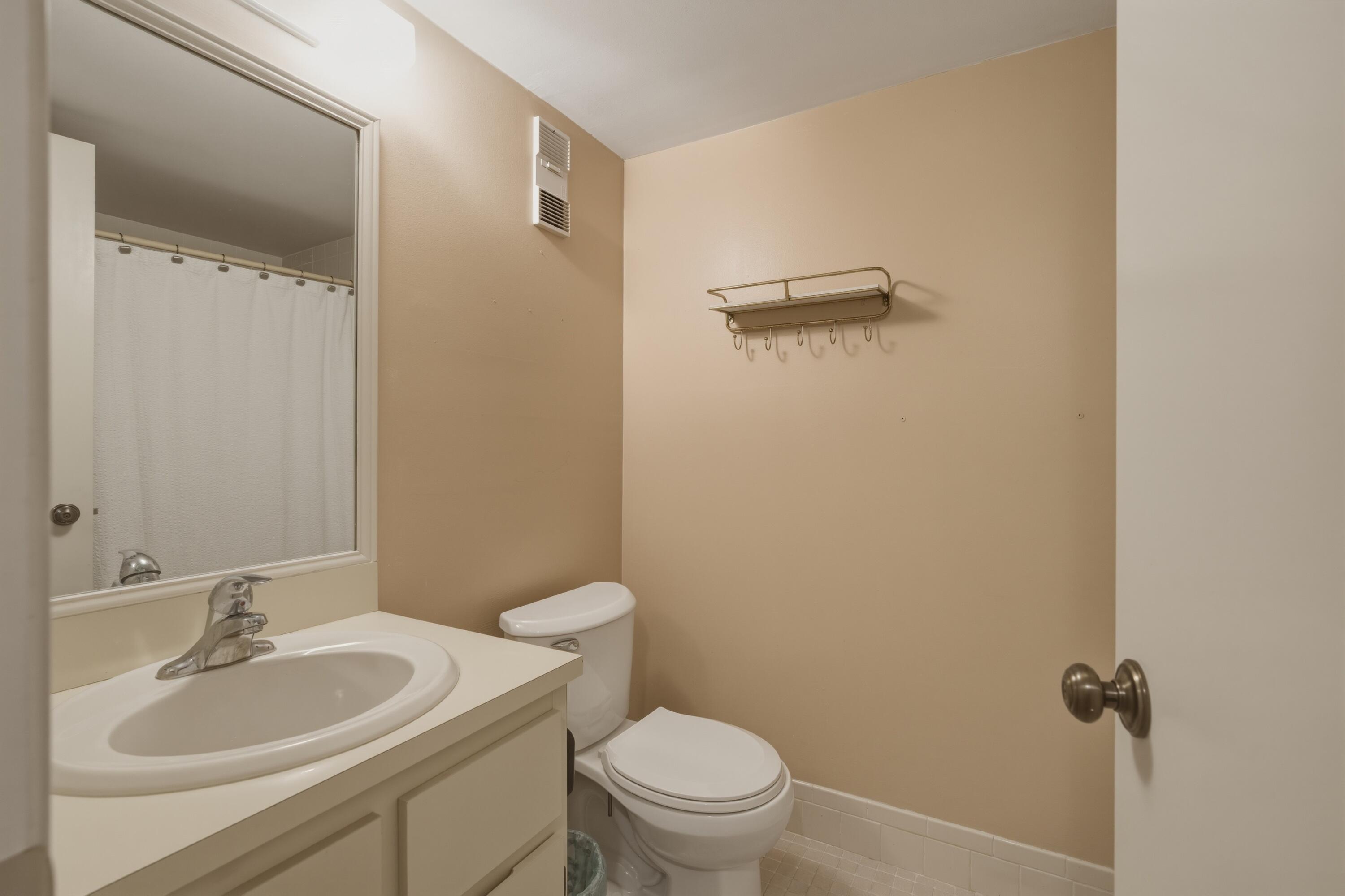 CYPRESS BEND CONDOMINIUM III - Residential