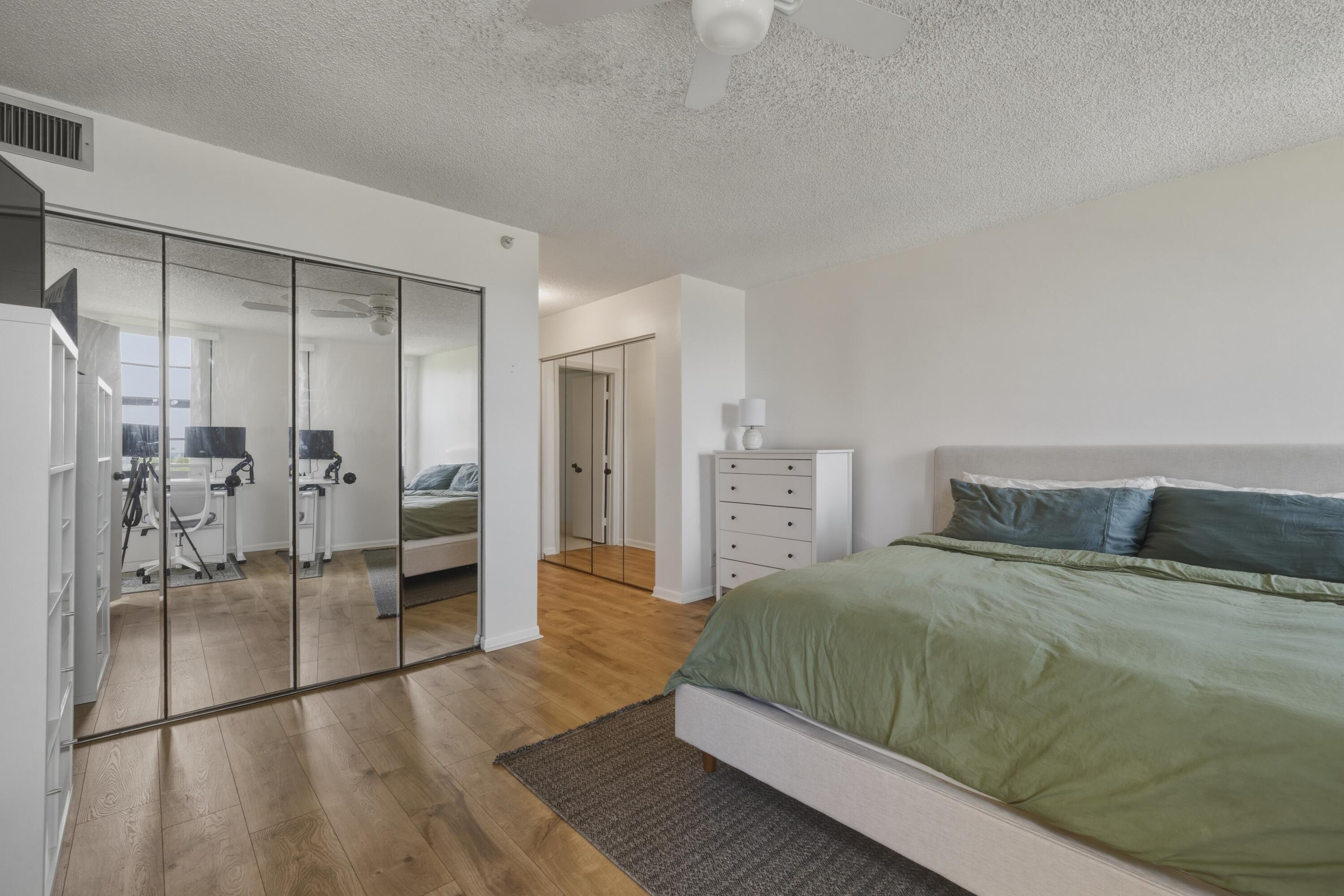 CYPRESS BEND CONDOMINIUM III - Residential