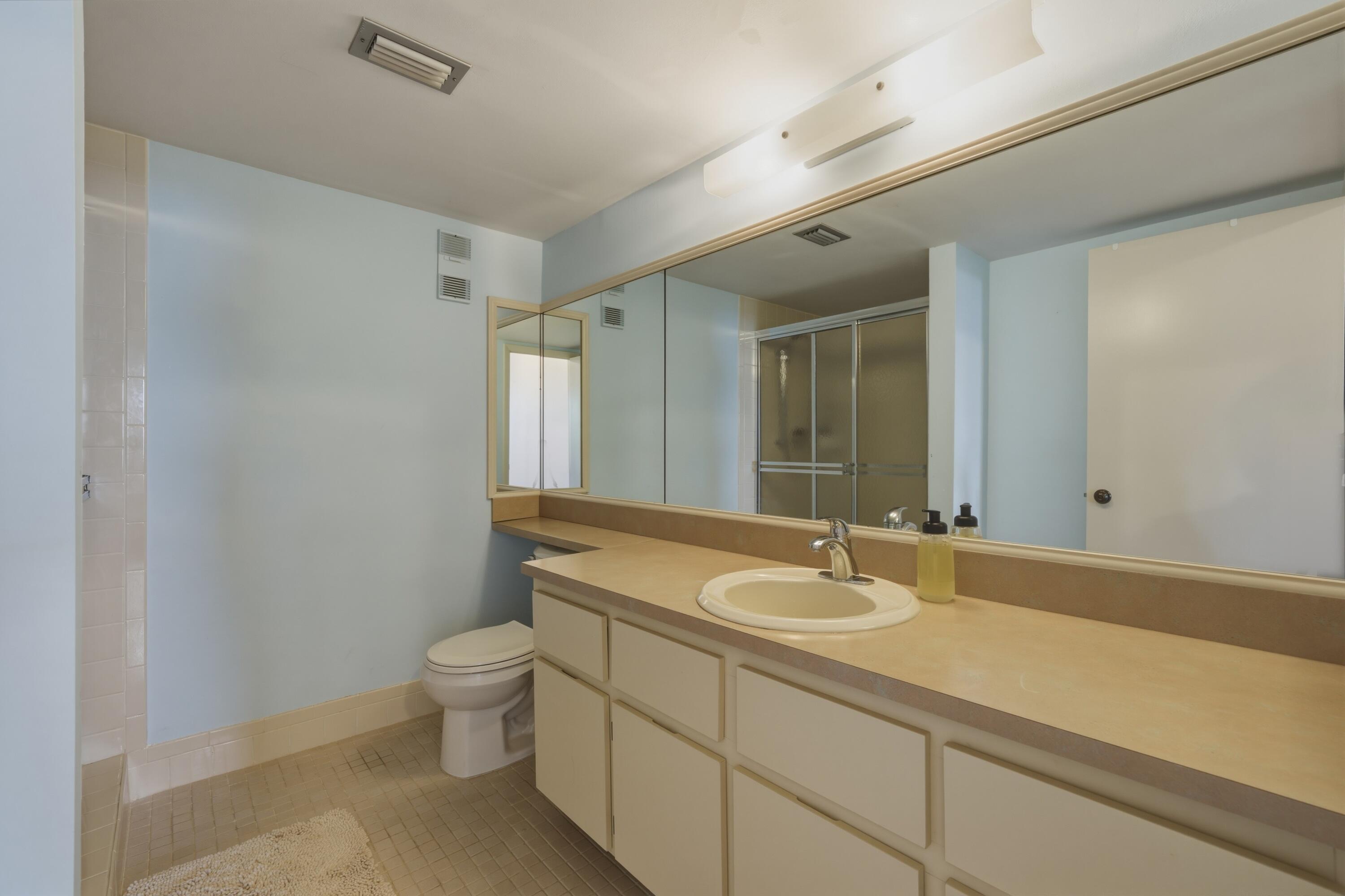 CYPRESS BEND CONDOMINIUM III - Residential