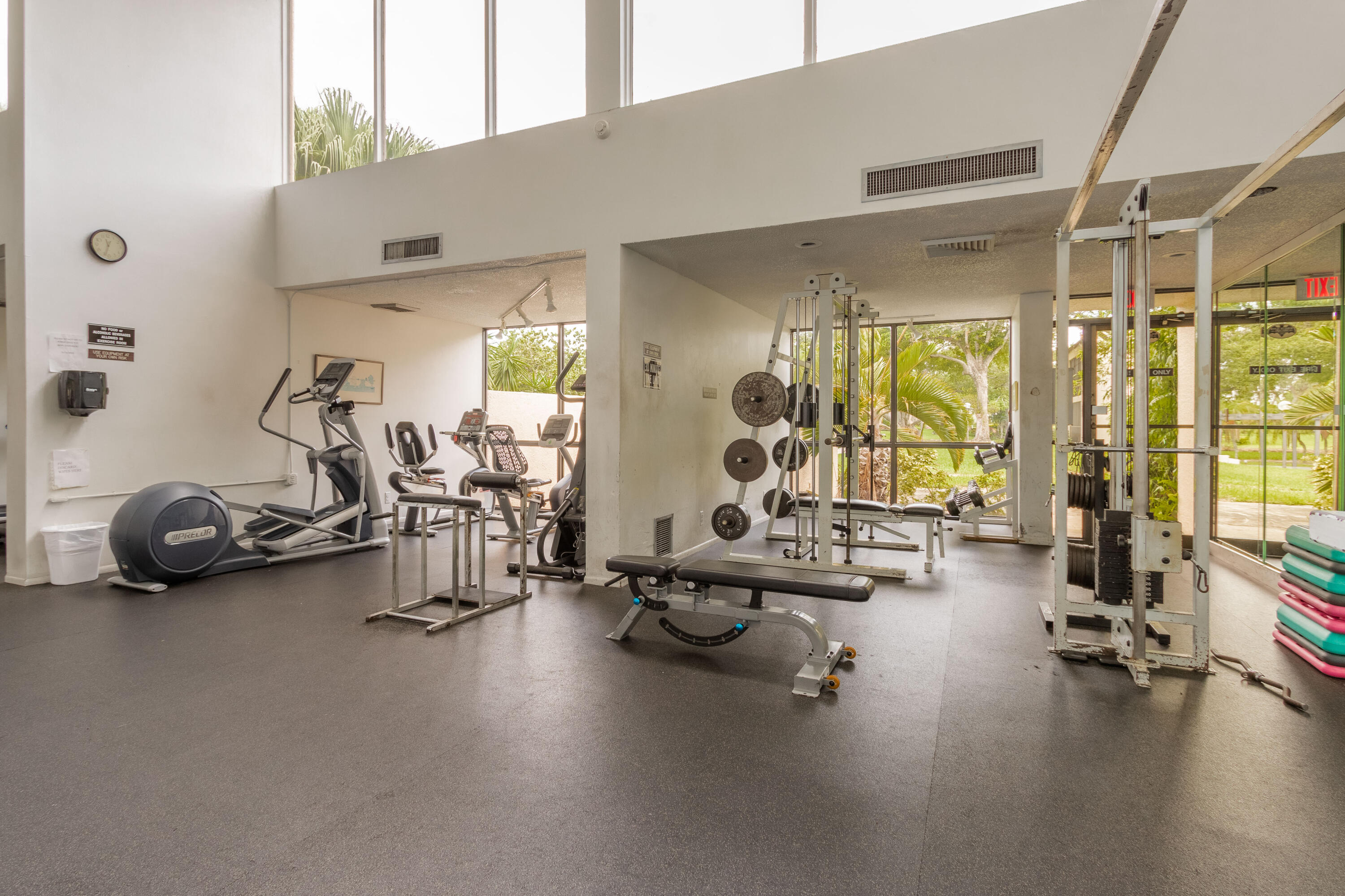 CYPRESS BEND CONDOMINIUM III - Residential
