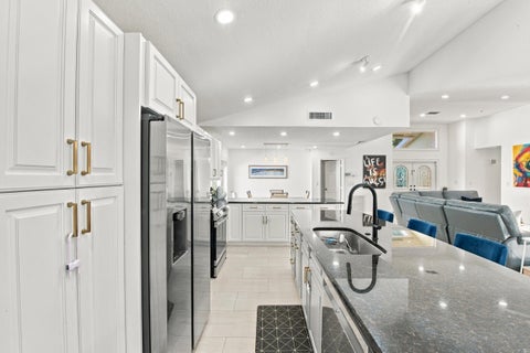 Tiny photo for 8928 Escondido Way E, Boca Raton, FL 33433 (MLS # B26088961)