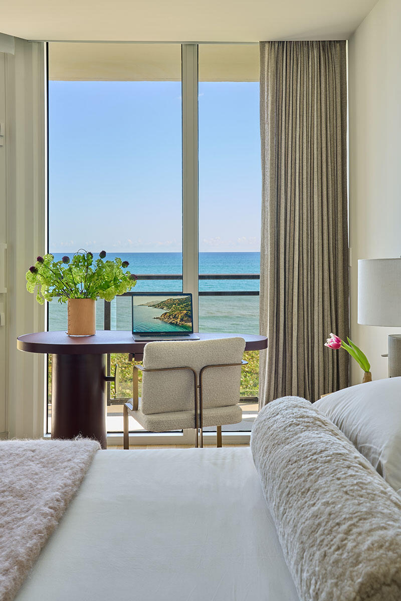 PALM BEACH HAMPTON CONDO - Residential