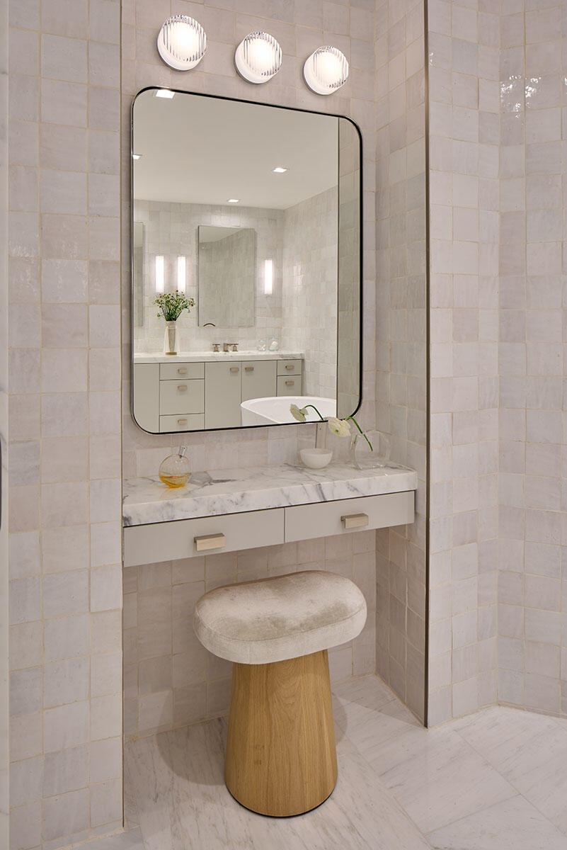 PALM BEACH HAMPTON CONDO - Residential