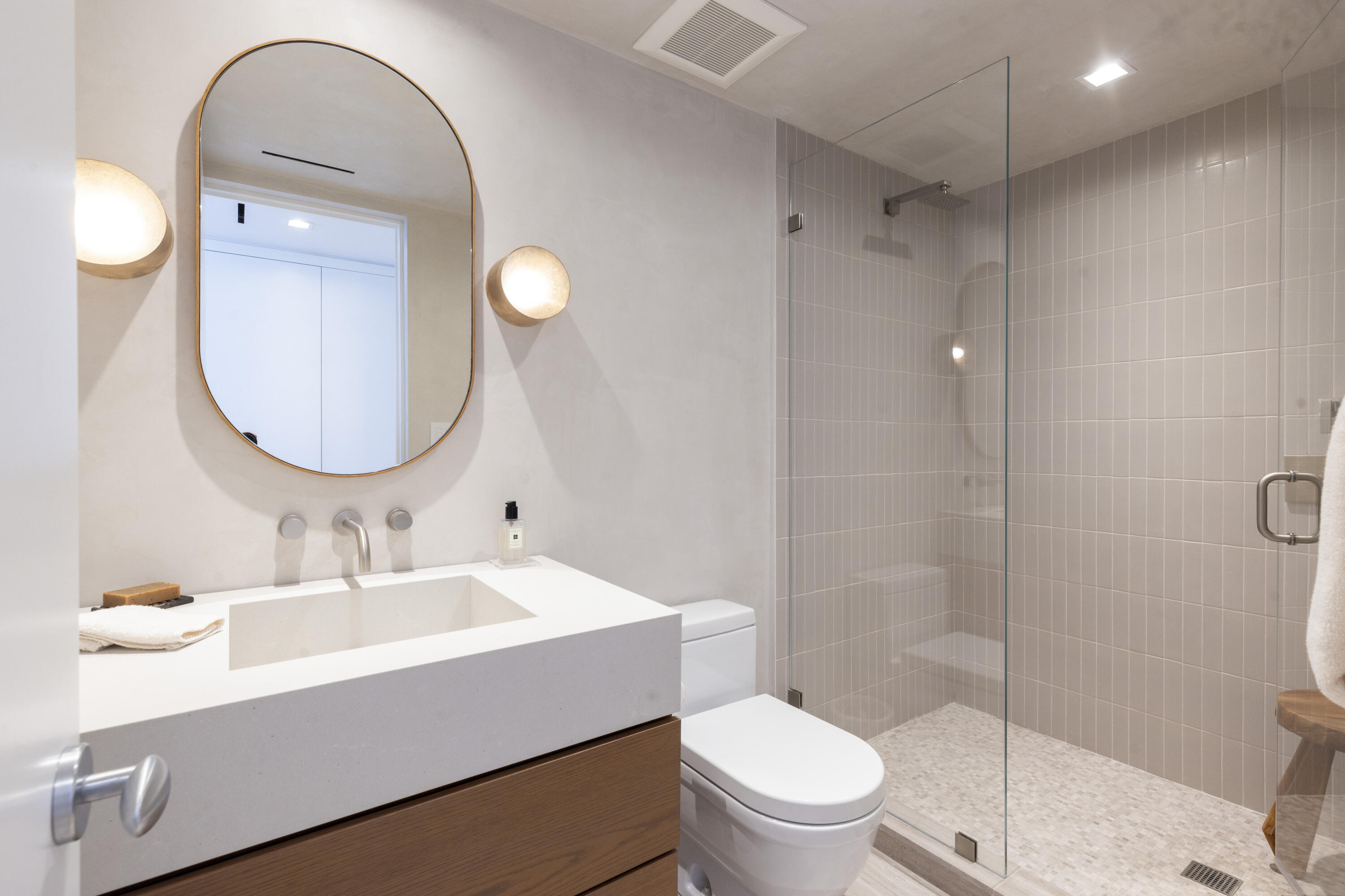 PALM BEACH HAMPTON CONDO - Residential