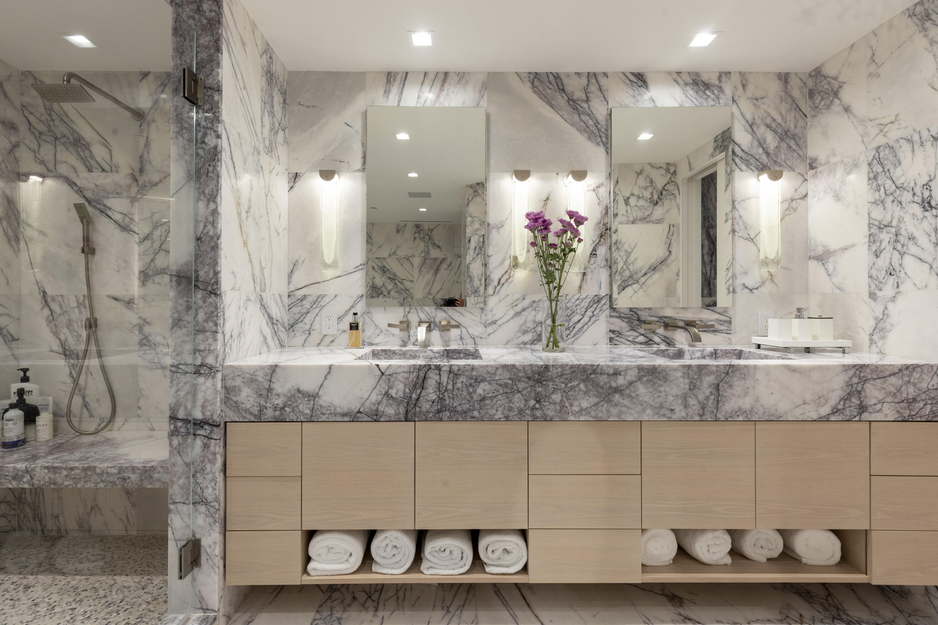 PALM BEACH HAMPTON CONDO - Residential