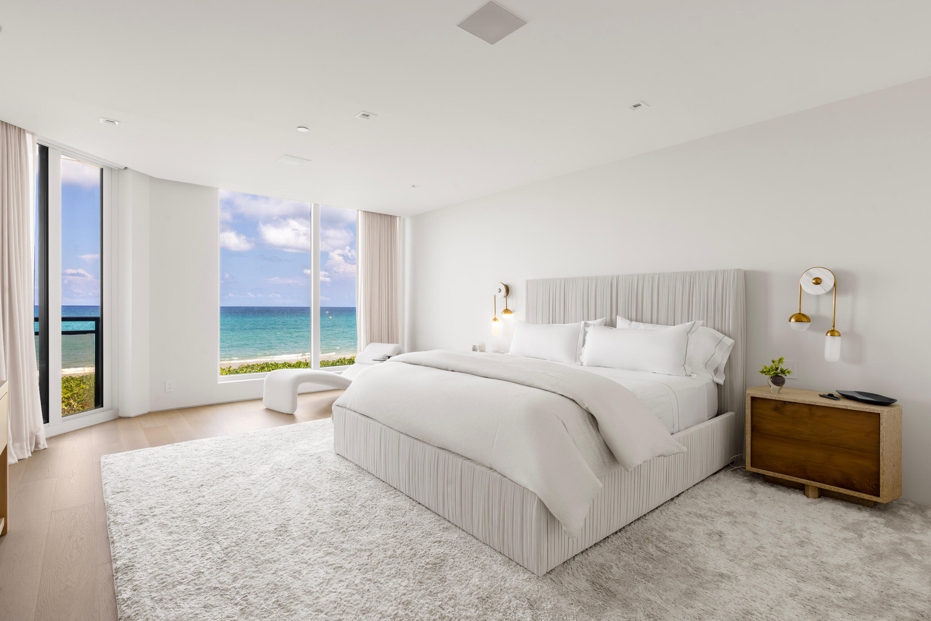 PALM BEACH HAMPTON CONDO - Residential