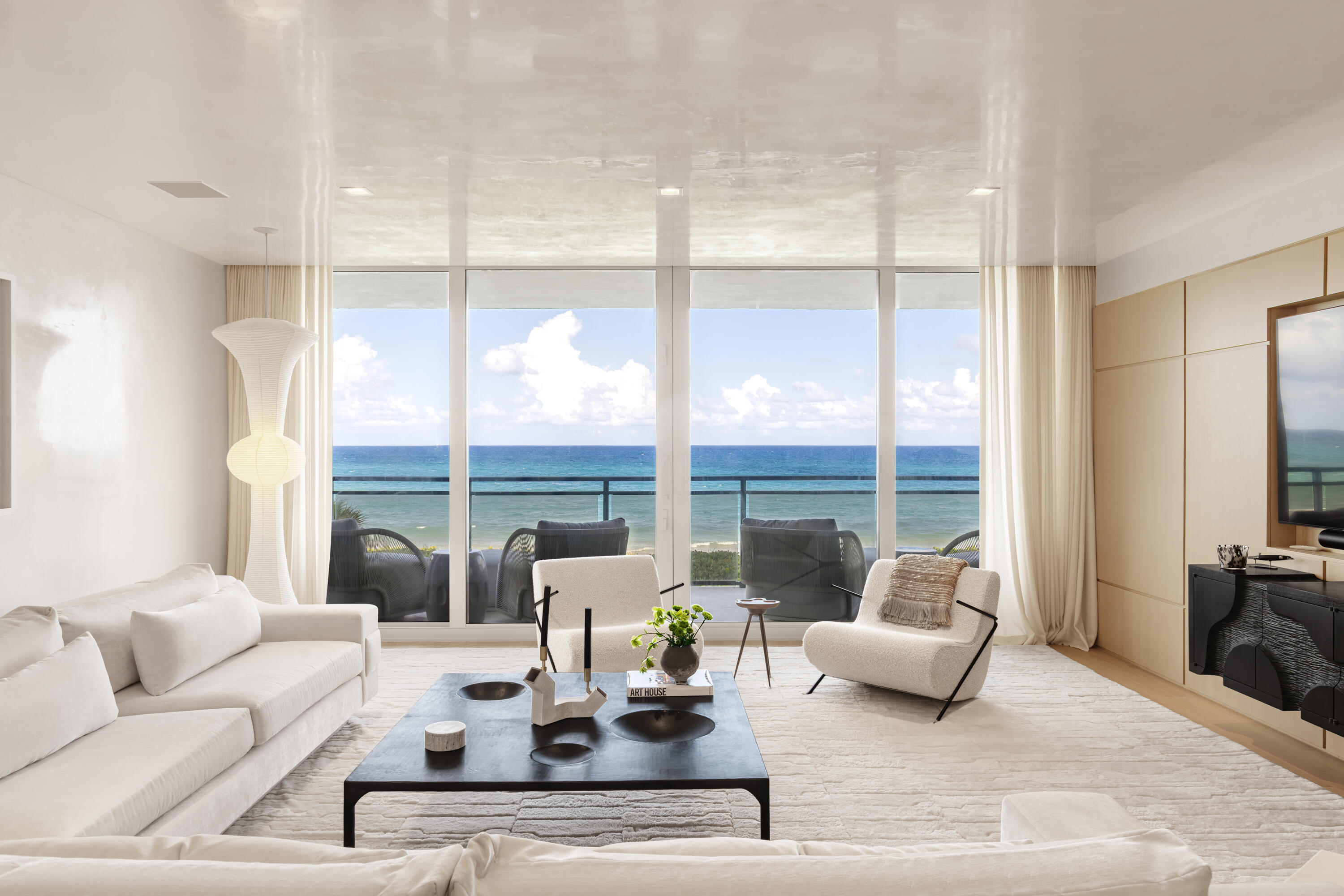 PALM BEACH HAMPTON CONDO - Residential