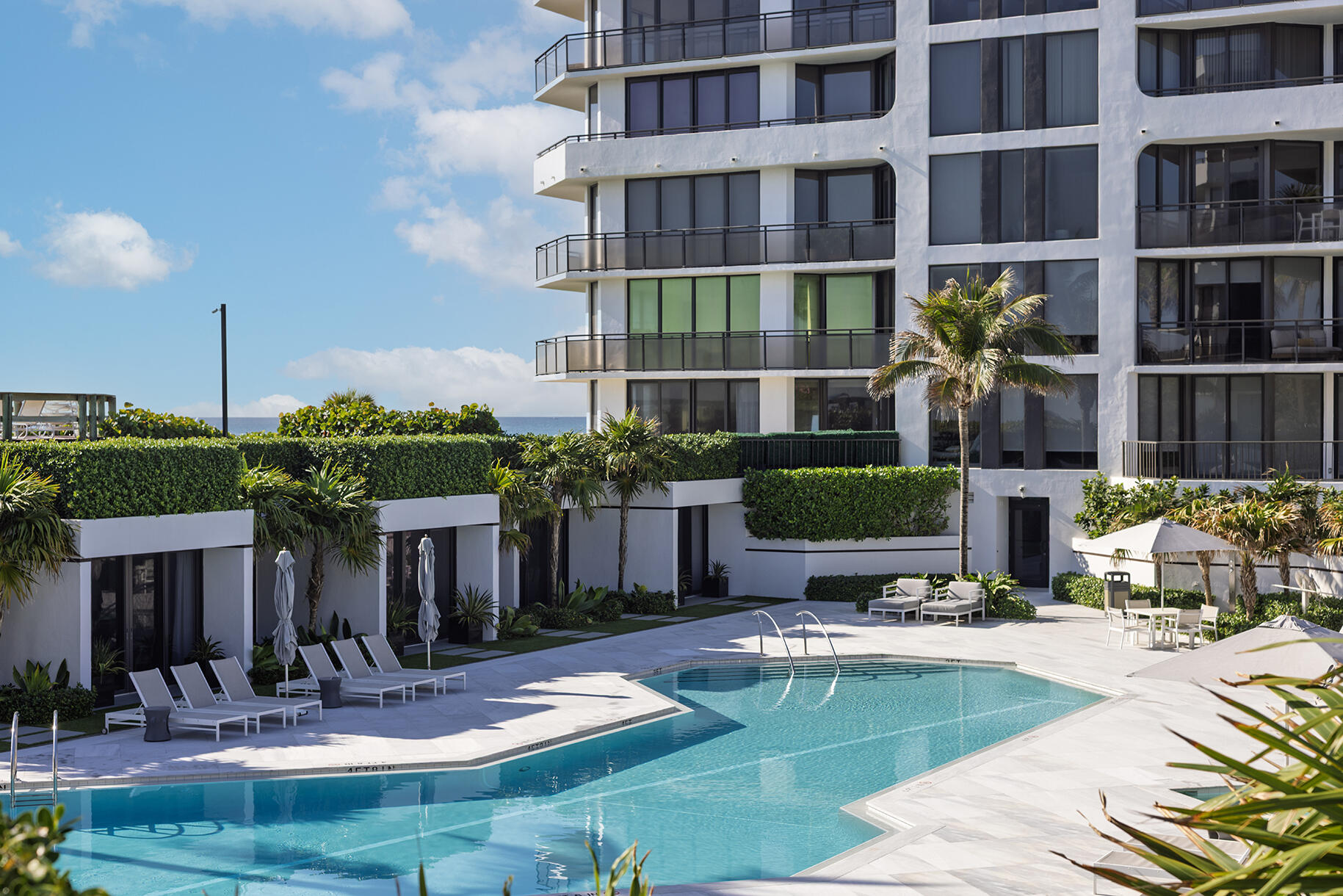 PALM BEACH HAMPTON CONDO - Residential