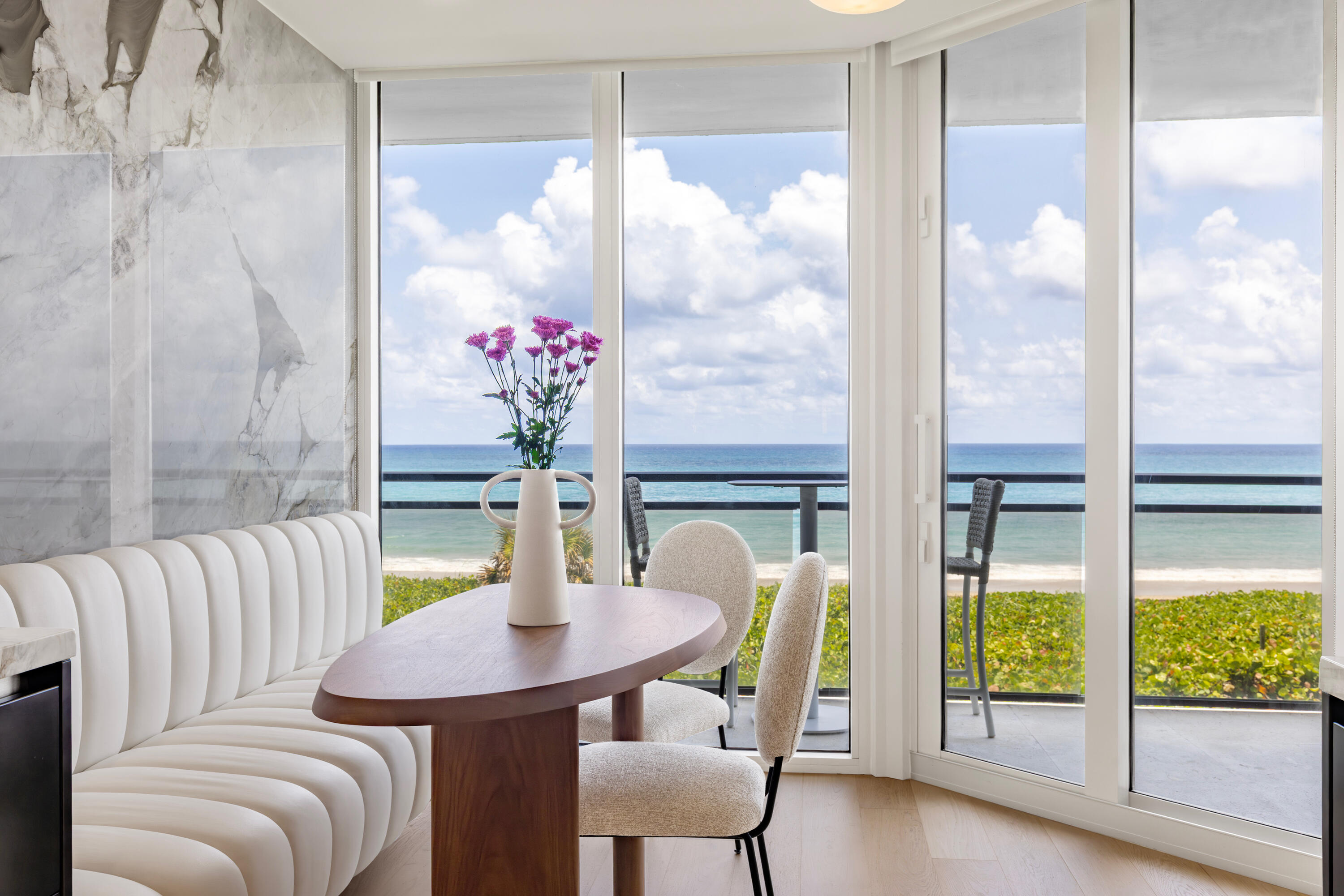 PALM BEACH HAMPTON CONDO - Residential