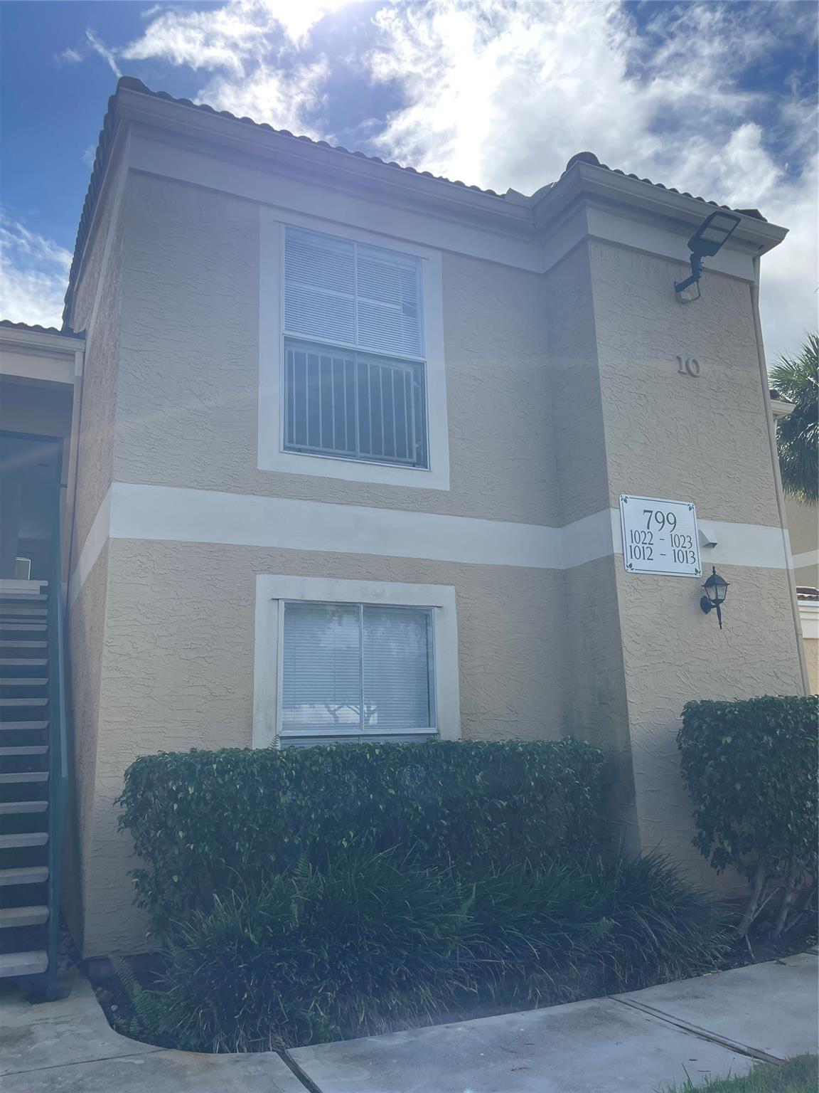 Savannah at Riverside - Residential Lease