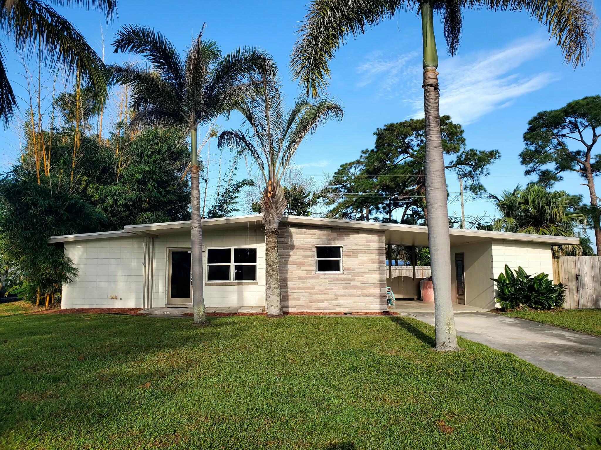 406 POPLAR Avenue, Port St Lucie, FL, 34952/$275,000 1 406 POPLAR Avenue