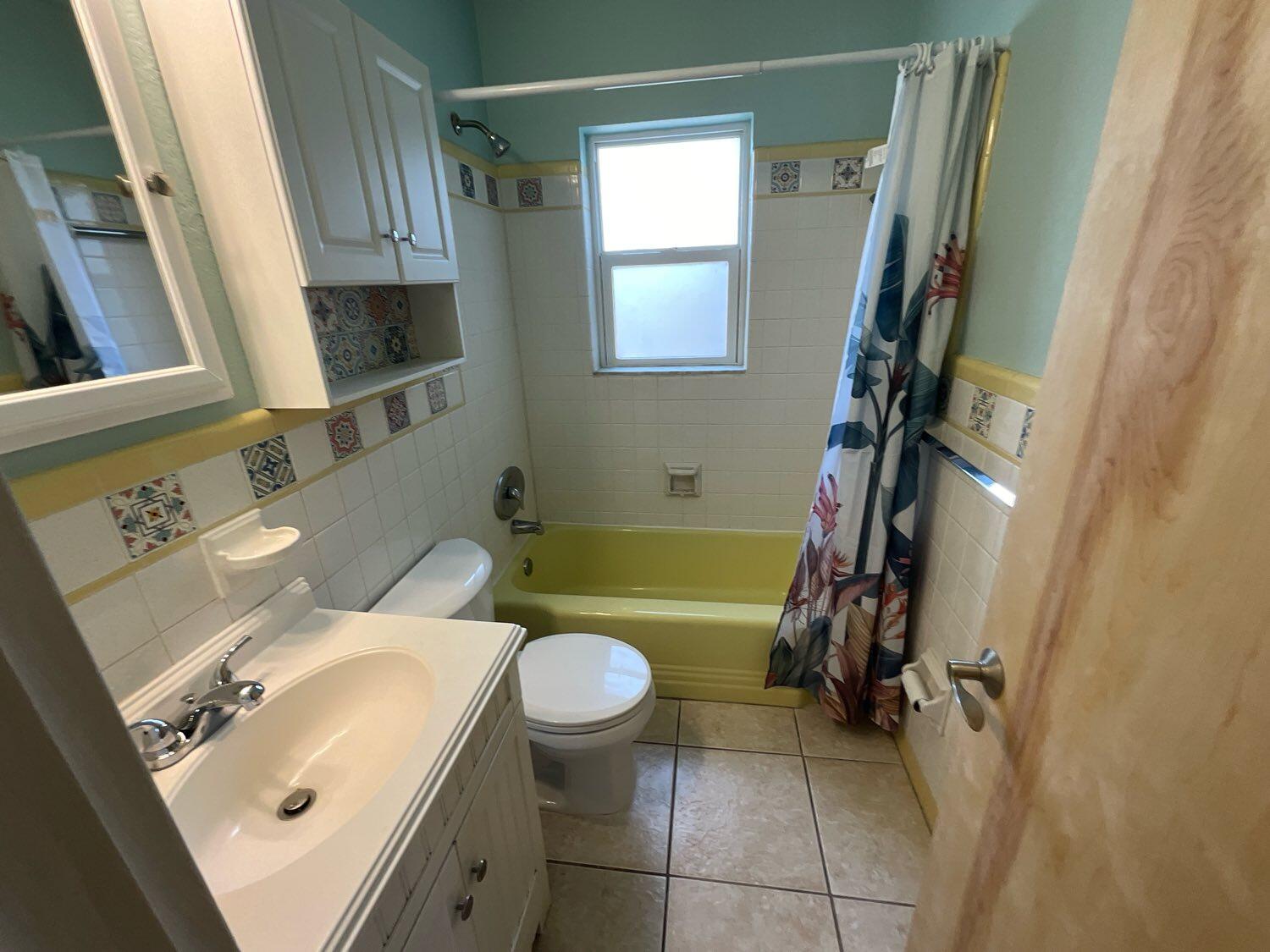 406 POPLAR Avenue, Port St Lucie, FL, 34952/$275,000 4 406 POPLAR Avenue
