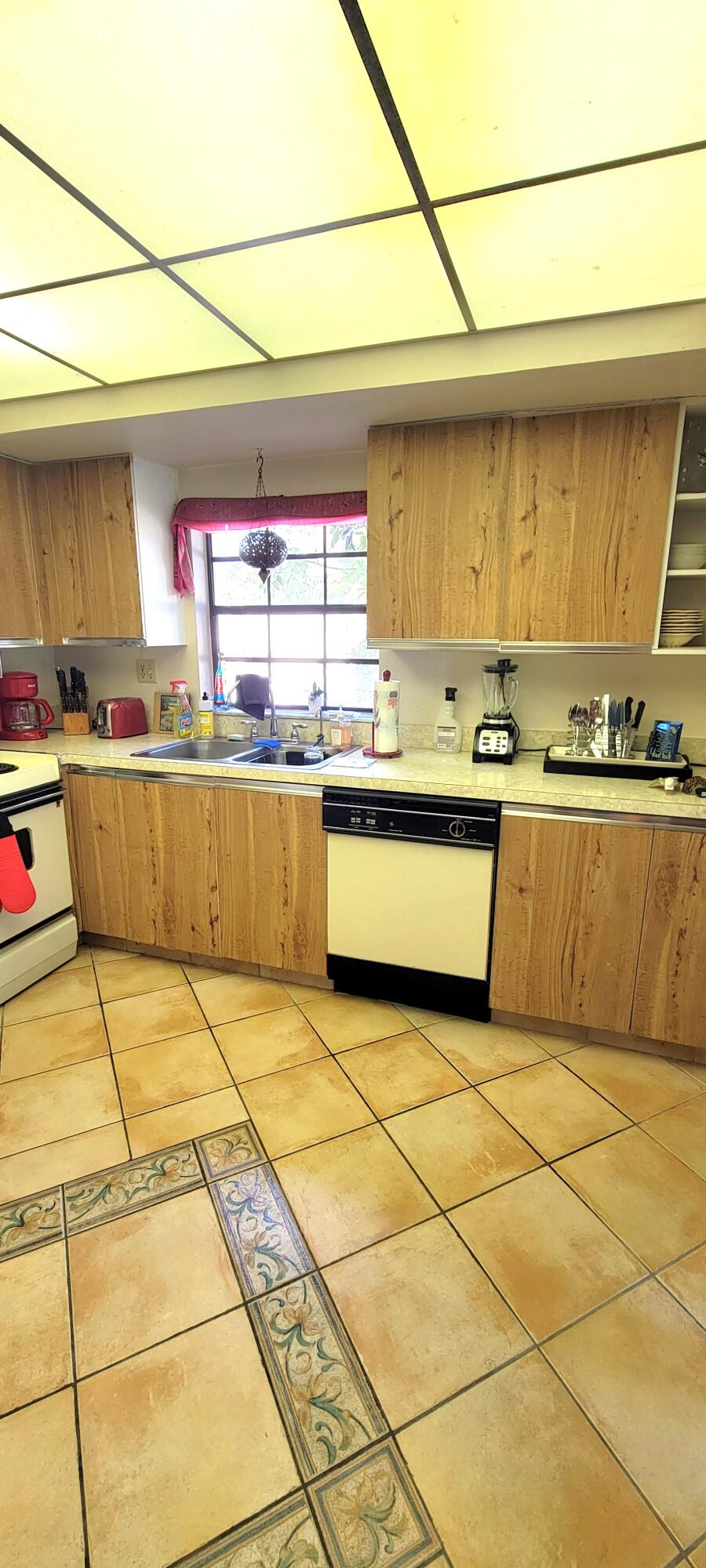 HOMEWOOD LAKES SEC B-1 - Residential