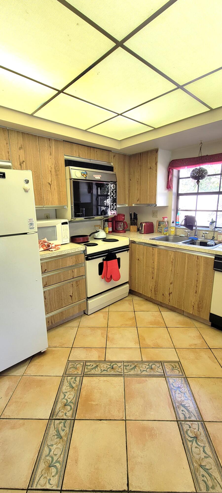 HOMEWOOD LAKES SEC B-1 - Residential