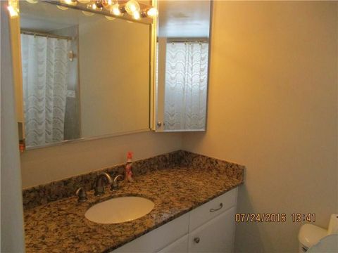 Tiny photo for 804 SE 7th Street #101, Deerfield Beach, FL 33441 (MLS # F10556743)