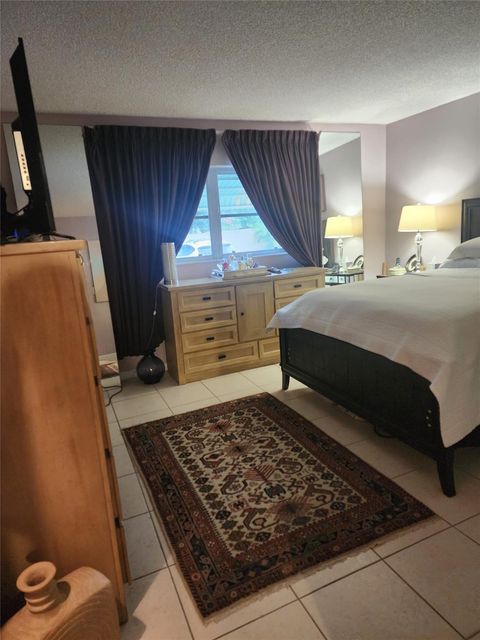 Tiny photo for 804 SE 7th Street #101, Deerfield Beach, FL 33441 (MLS # F10556743)