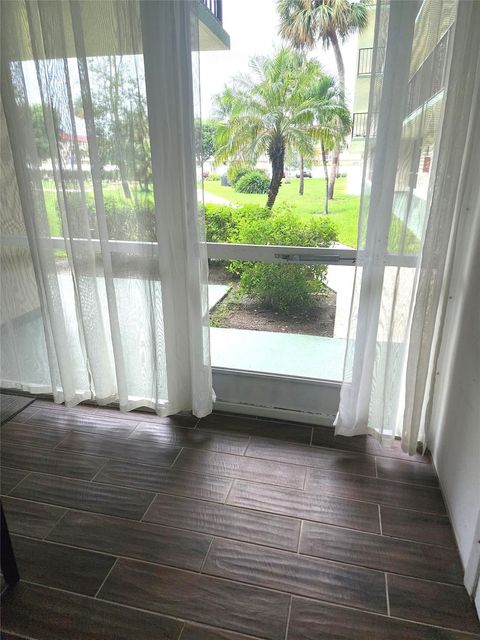 Photo of 804 SE 7th Street #101, Deerfield Beach, FL 33441 (MLS # F10556743)