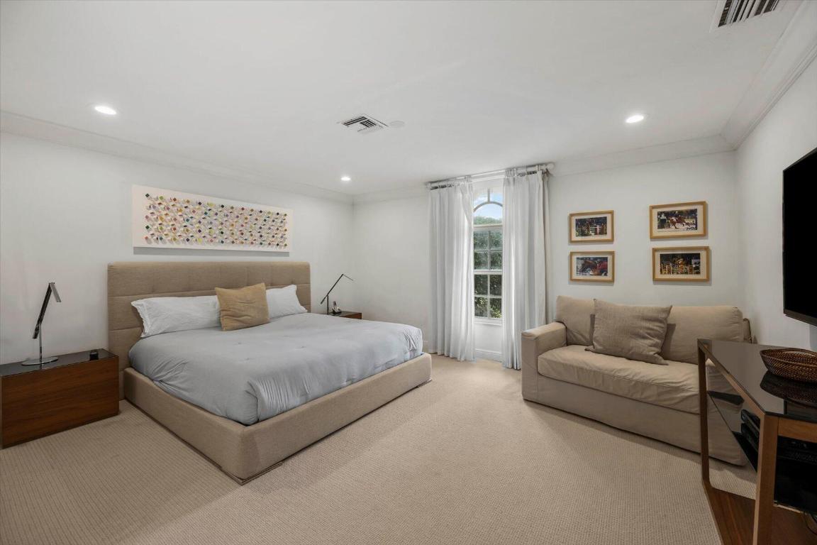 SADDLE TRAIL PARK OF WELLINGTON - Residential