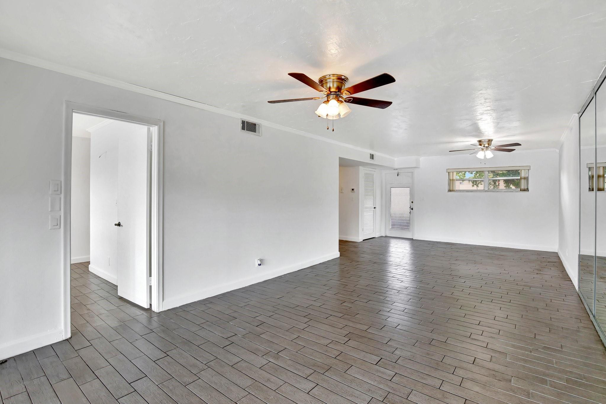 Hollybrook Golf & Tennis Club - Residential Lease