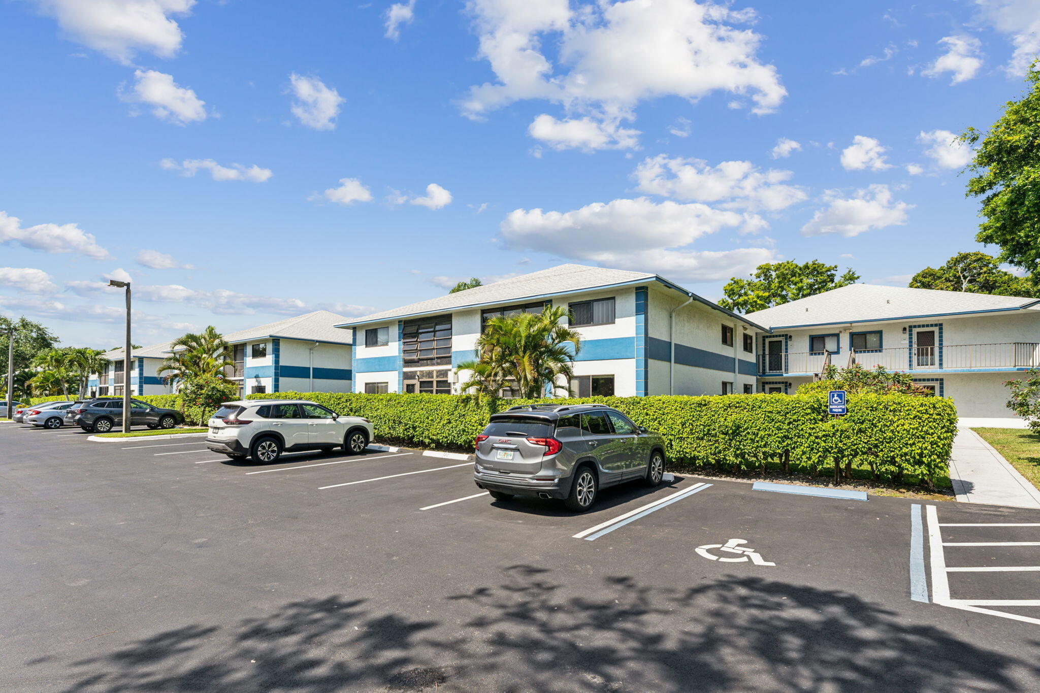 PEMBRIDGE A THRU I - Residential Lease