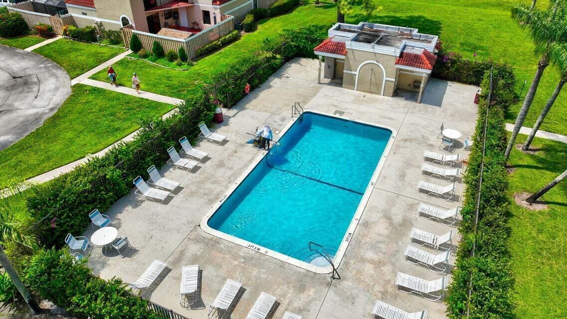 LE VILLAGE DE PROVENCE 2 - Residential Lease