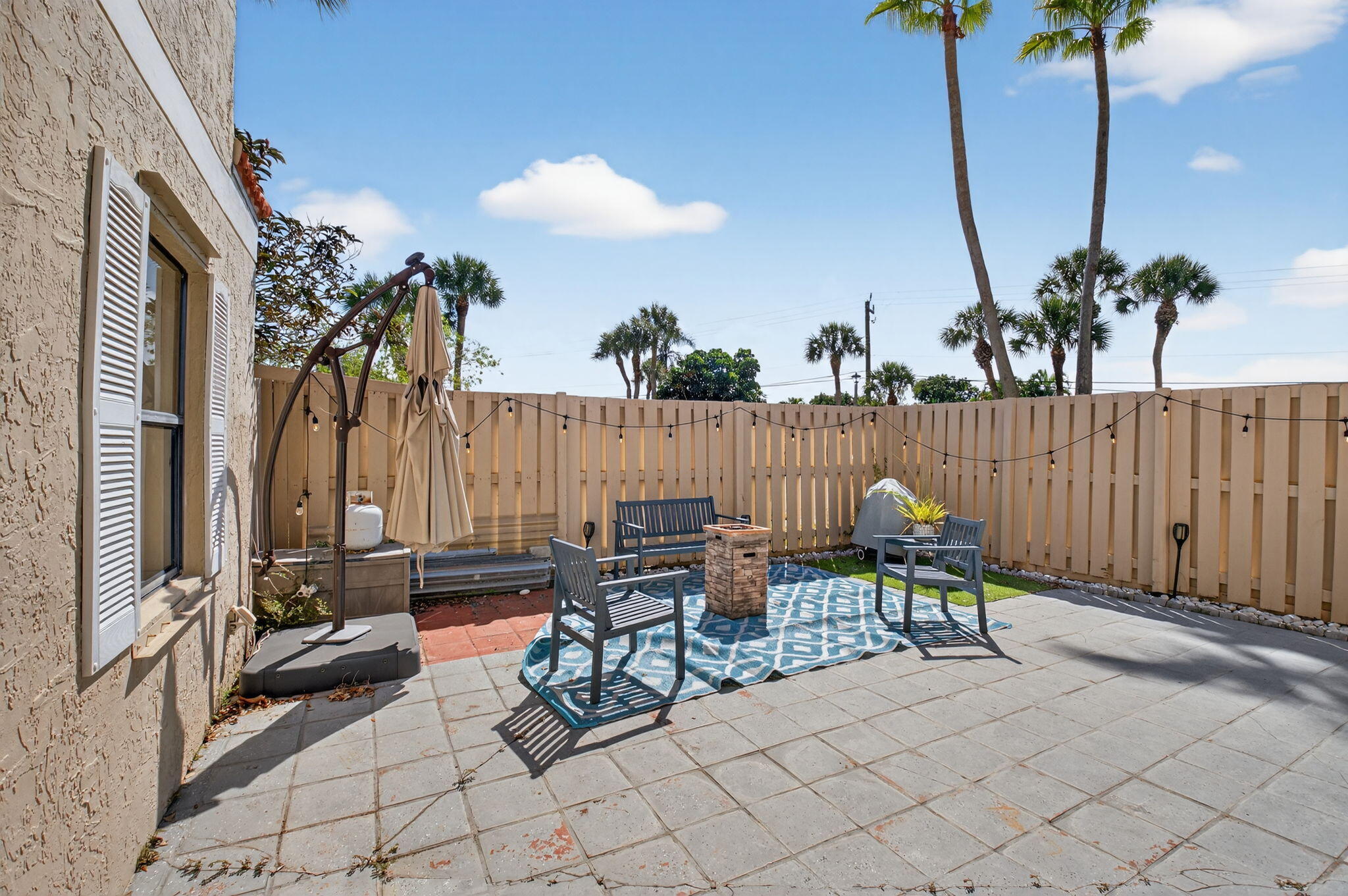 LE VILLAGE DE PROVENCE 2 - Residential Lease