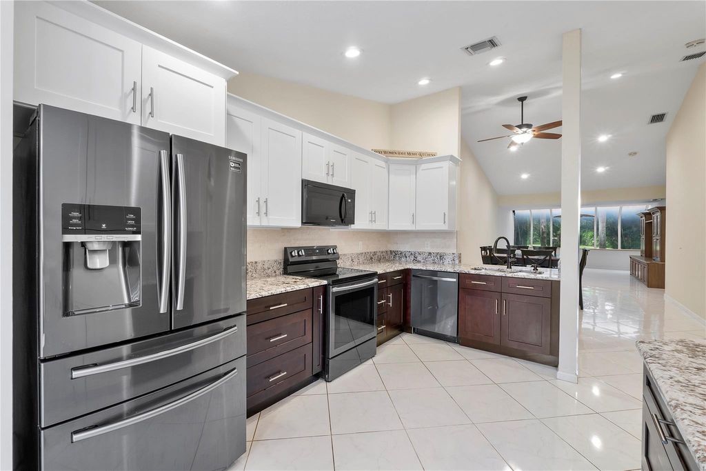 Photo of 22665 Meridiana Drive, Boca Raton, FL 33433 (MLS # F10507950)