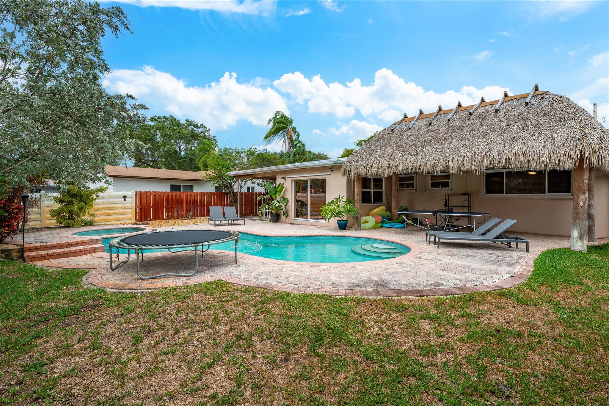 Hollywood Hills Amd 6-31 - Residential Lease