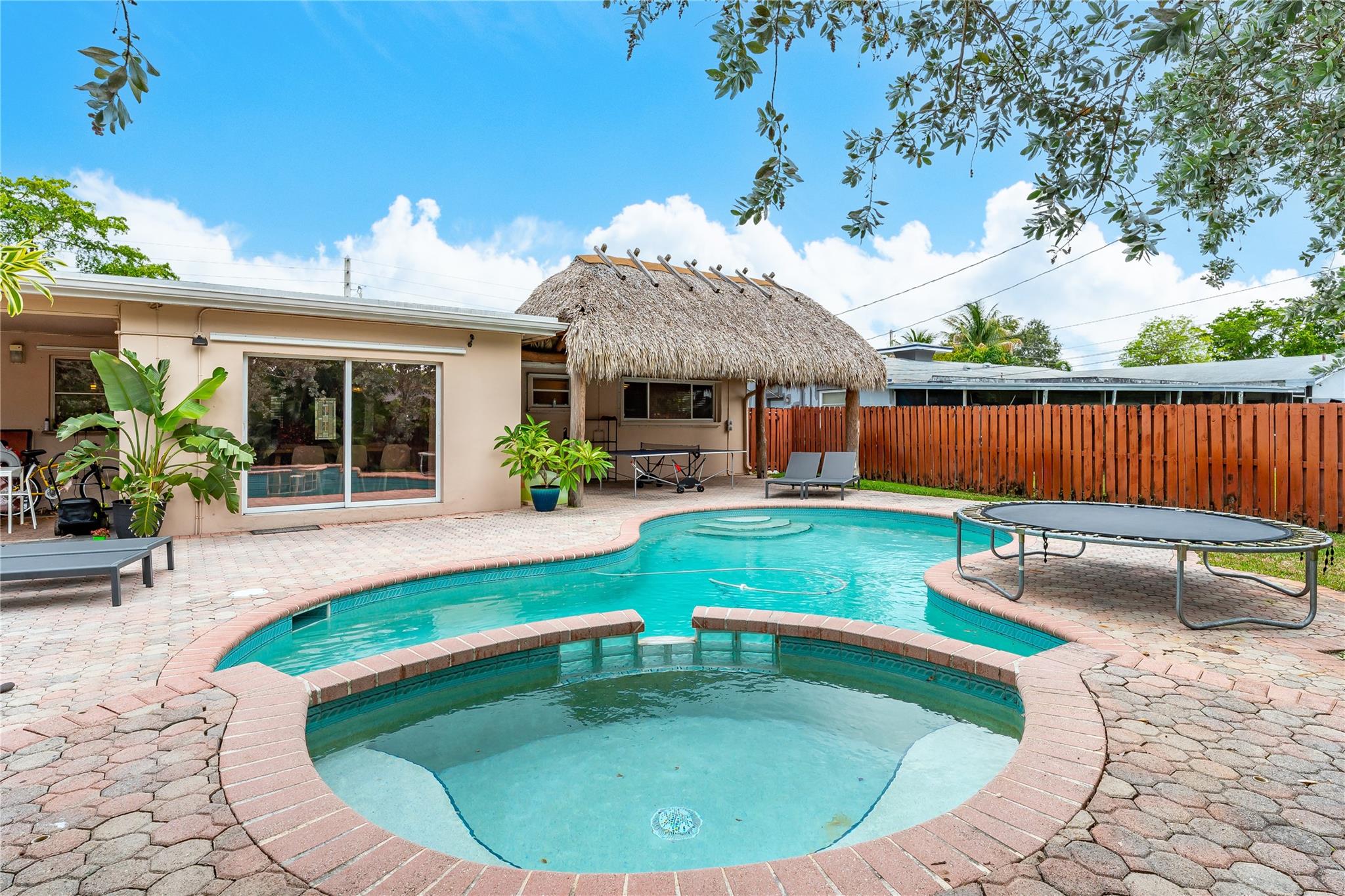 Hollywood Hills Amd 6-31 - Residential Lease