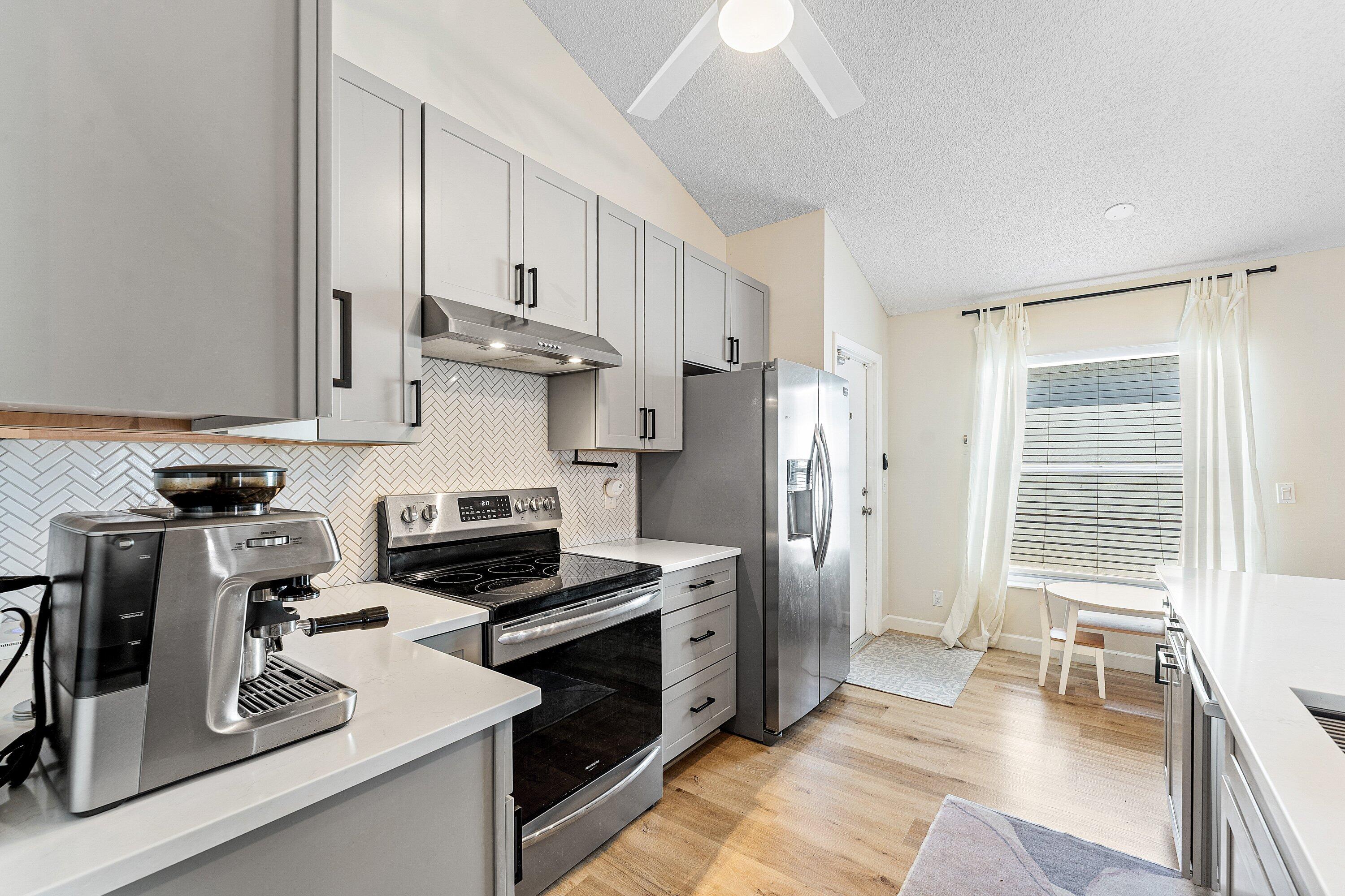 MEADOW LAKE - Residential