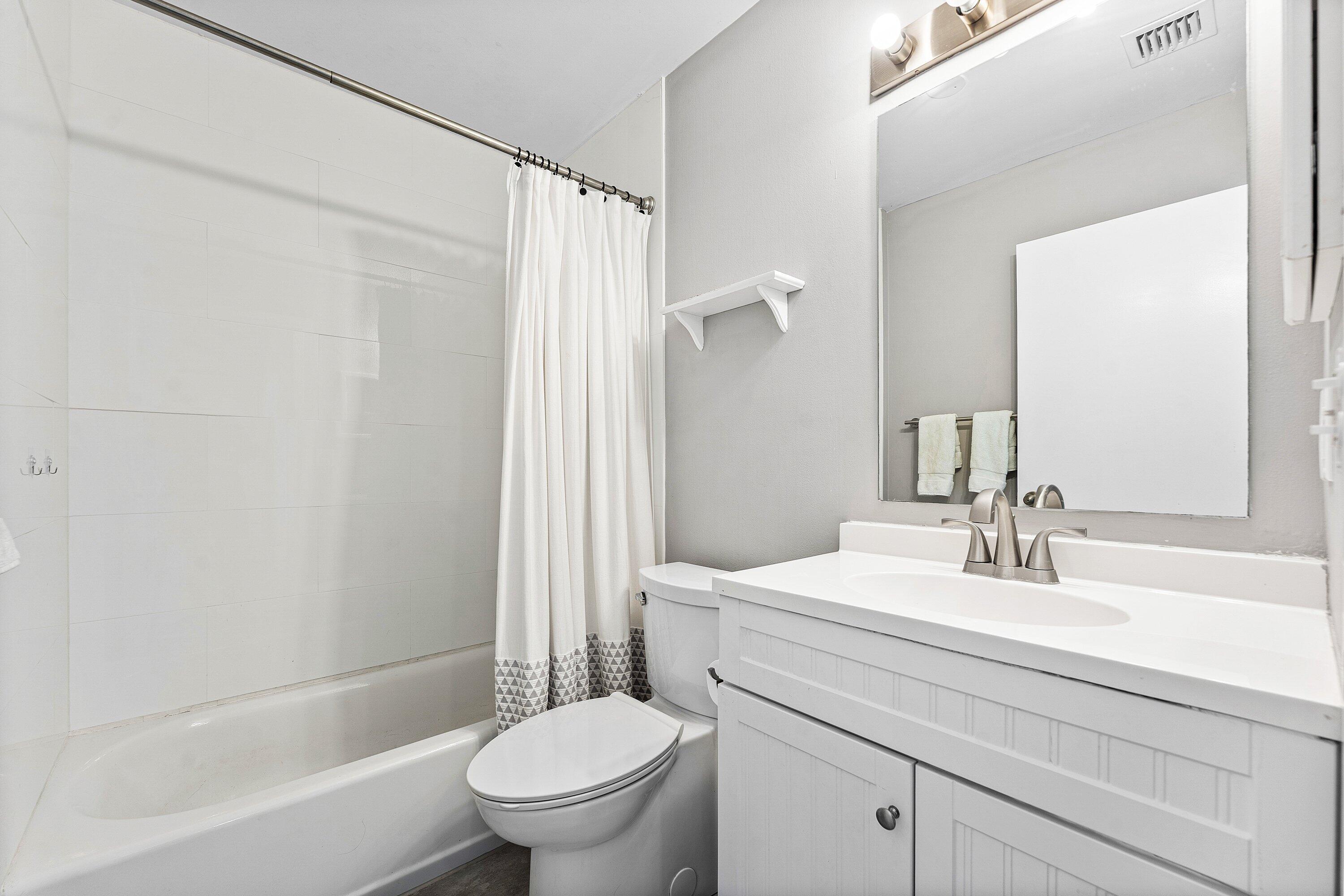 MEADOW LAKE - Residential