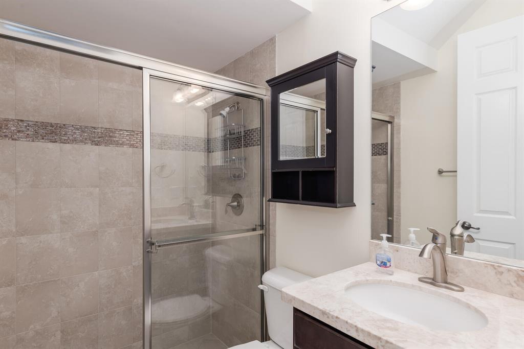 CANYON TRAILS - Residential