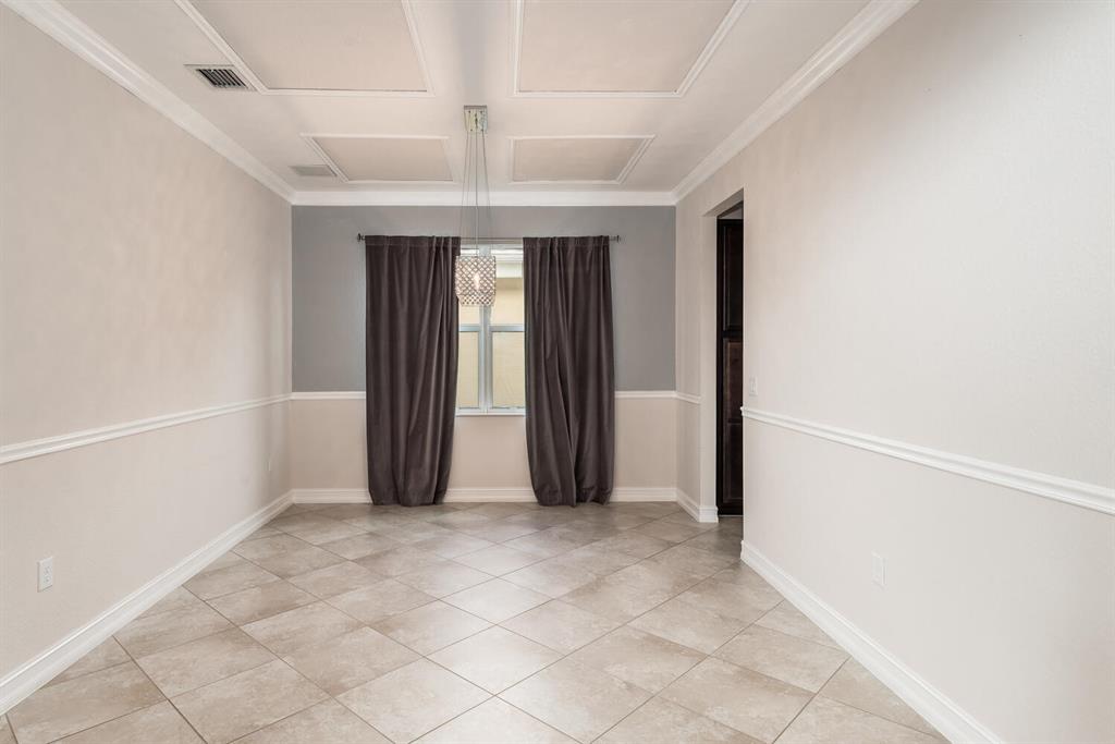 CANYON TRAILS - Residential